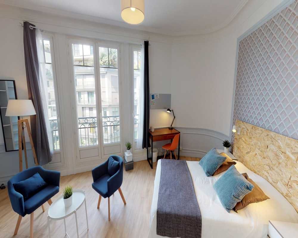 Single room Paris, 1 bed, 20m² — photo 1
