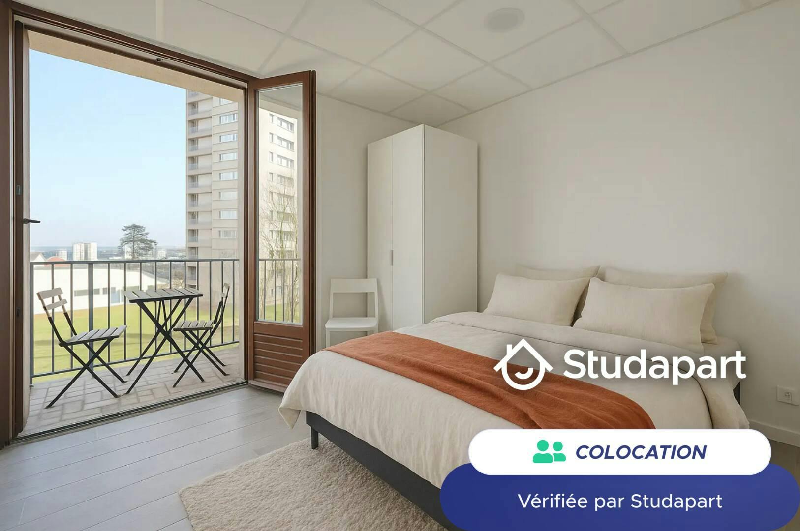 Pièce à Montreuil