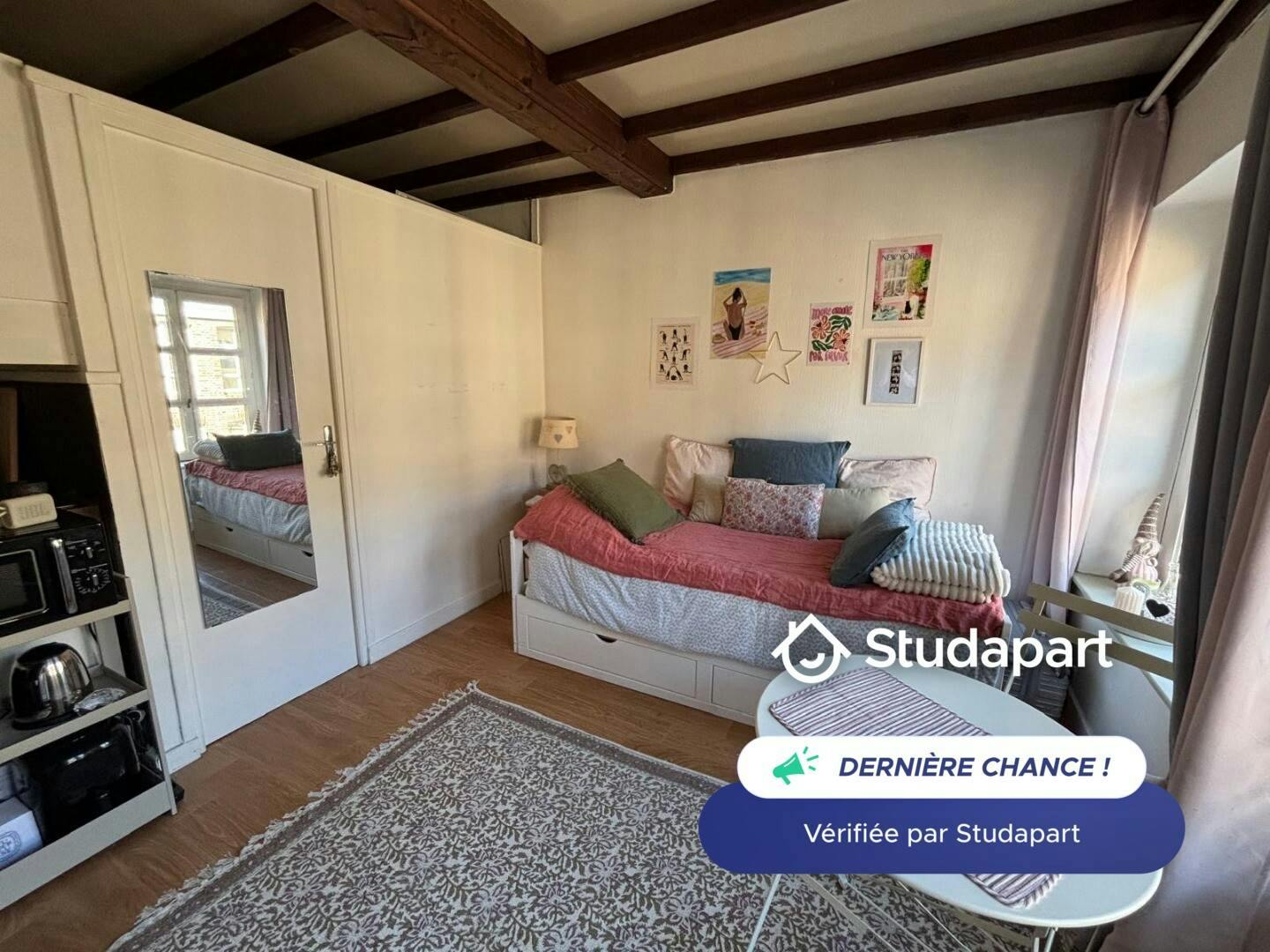 Apartment for rent on Rue des Bouchers, Lille