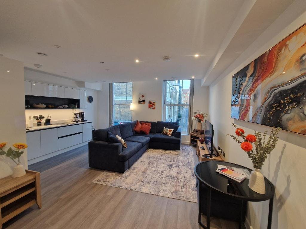Apartament de închiriat pentru 2.795 GBP pe lună în Ramsgate, Queen Street
