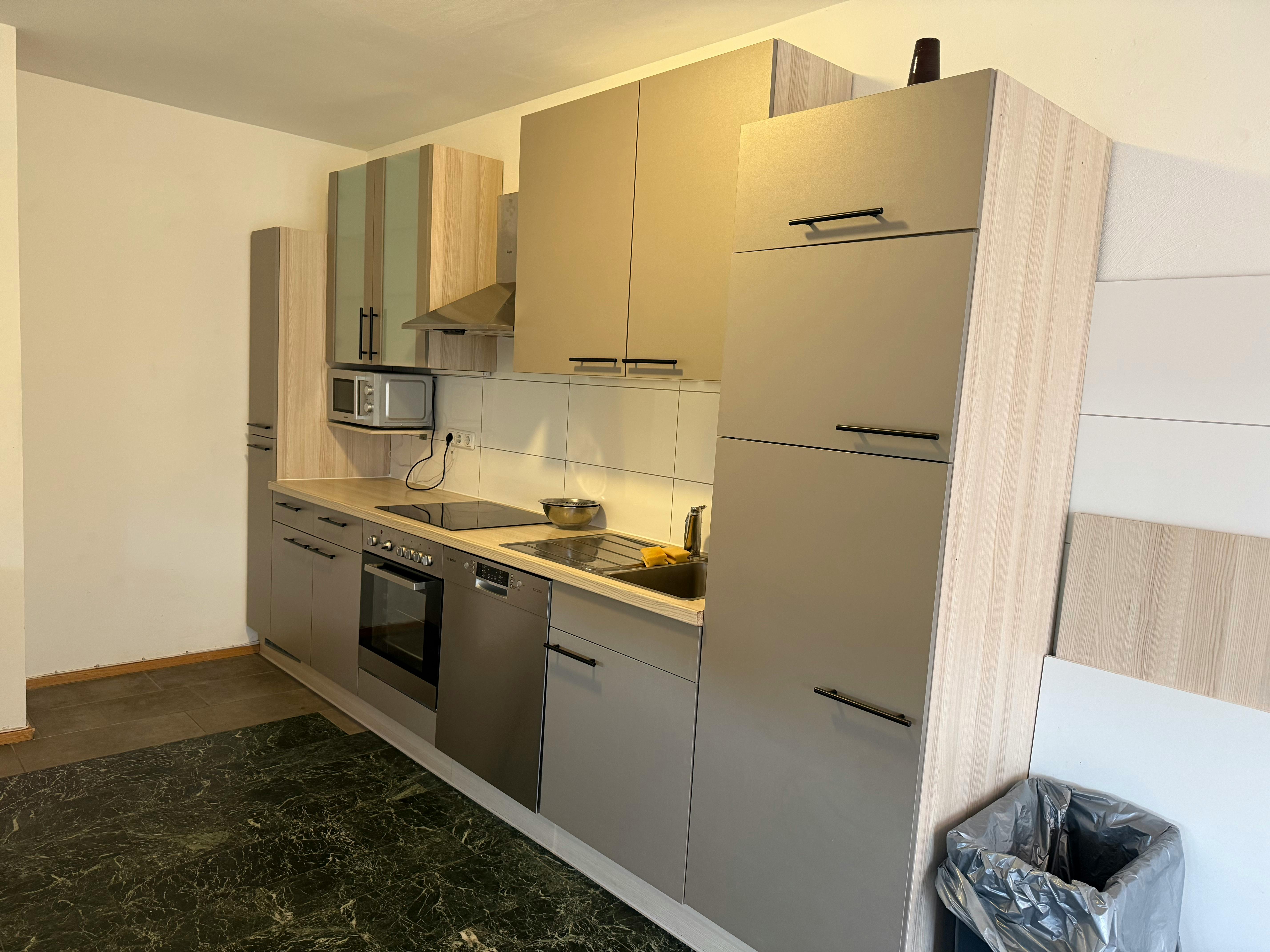 Privat rum att hyra för 700 € i månaden i Jülich, Dürener Straße
