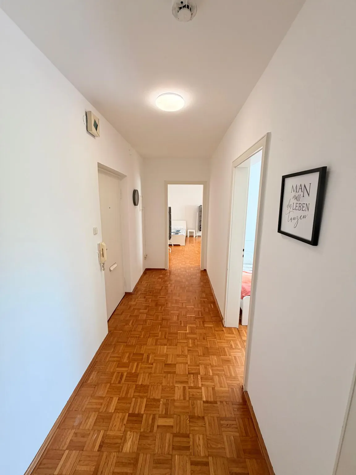 Bauerstraße, Munich preview