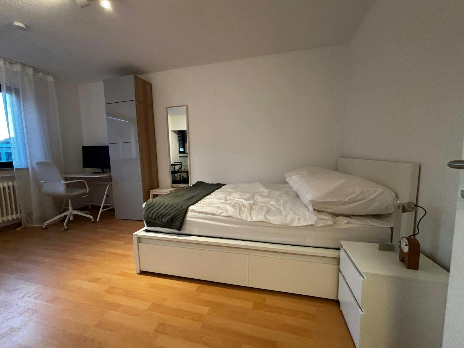 Studio à louer pour 890 €/mois à Frankfurt am Main, Schwarzwaldstraße