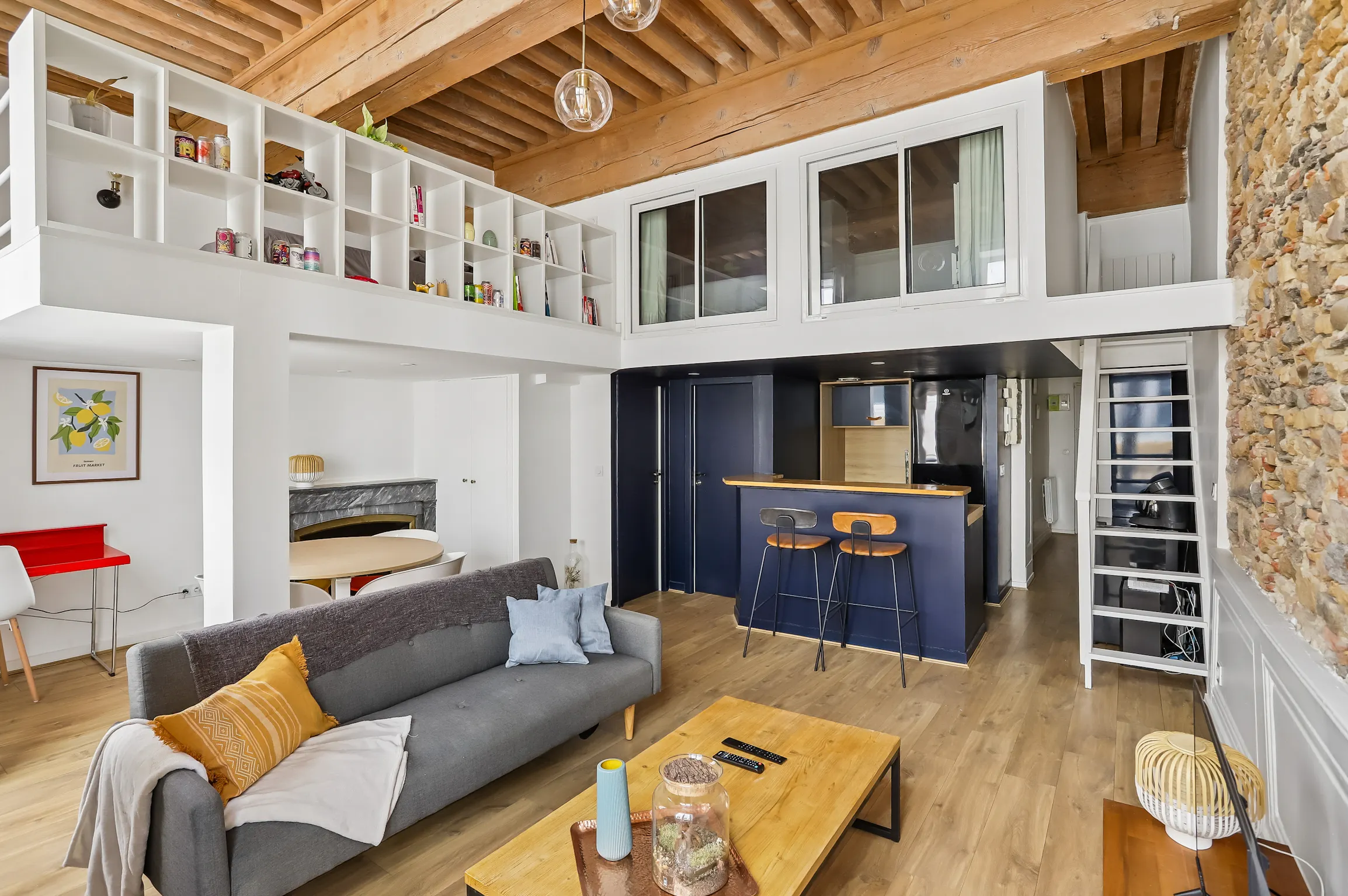 1-Bedroom Apartment in Rue Lanterne, Lyon (1707838) ROOM 1
