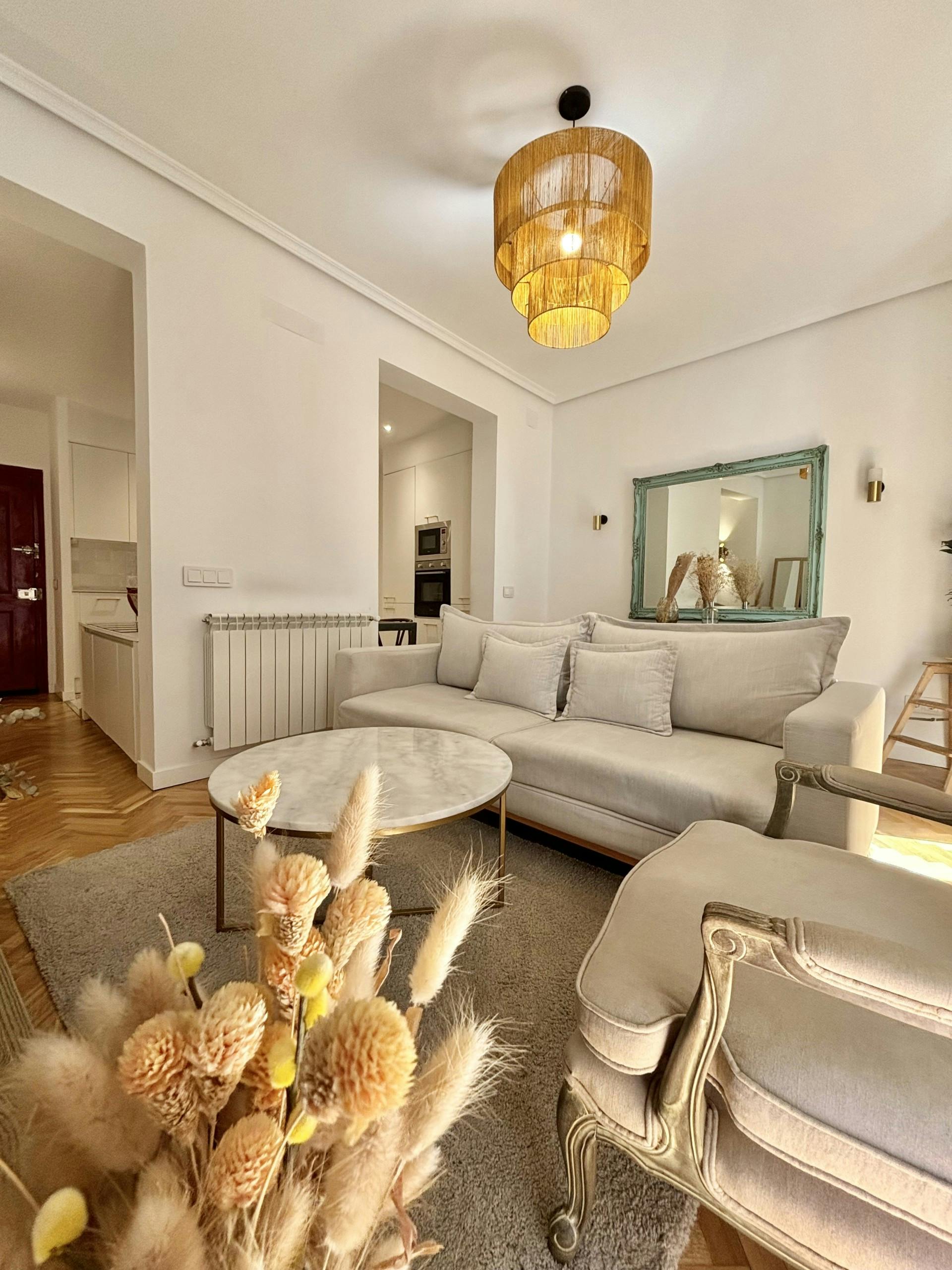 Calle del Amparo, Madrid preview
