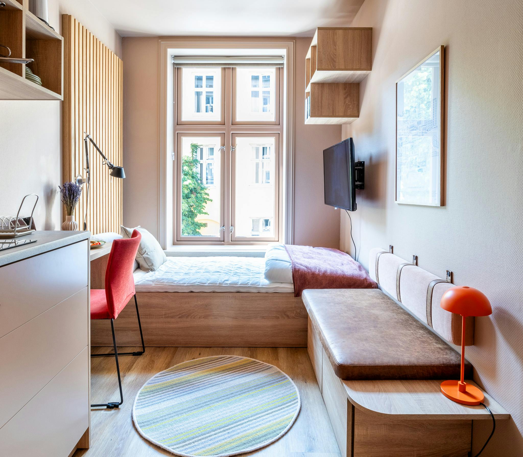 Студия сдается в аренду за 1 345 € в месяц в Oslo, Steenstrups gate