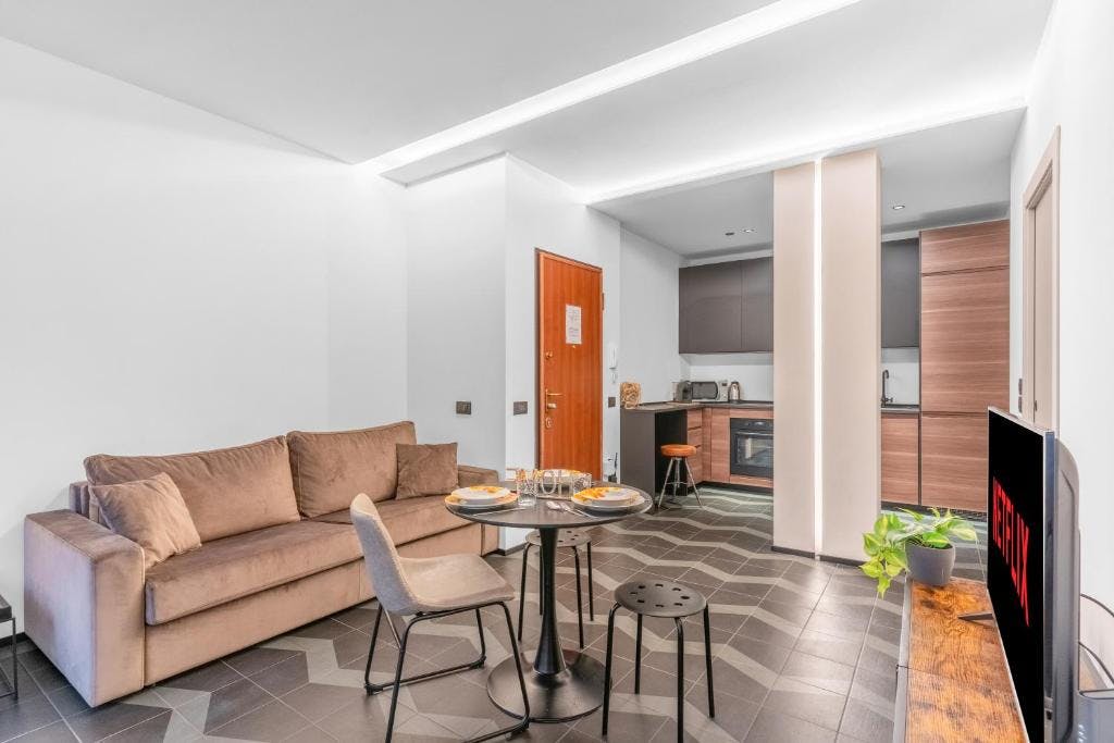 Via Arquà, Milan preview
