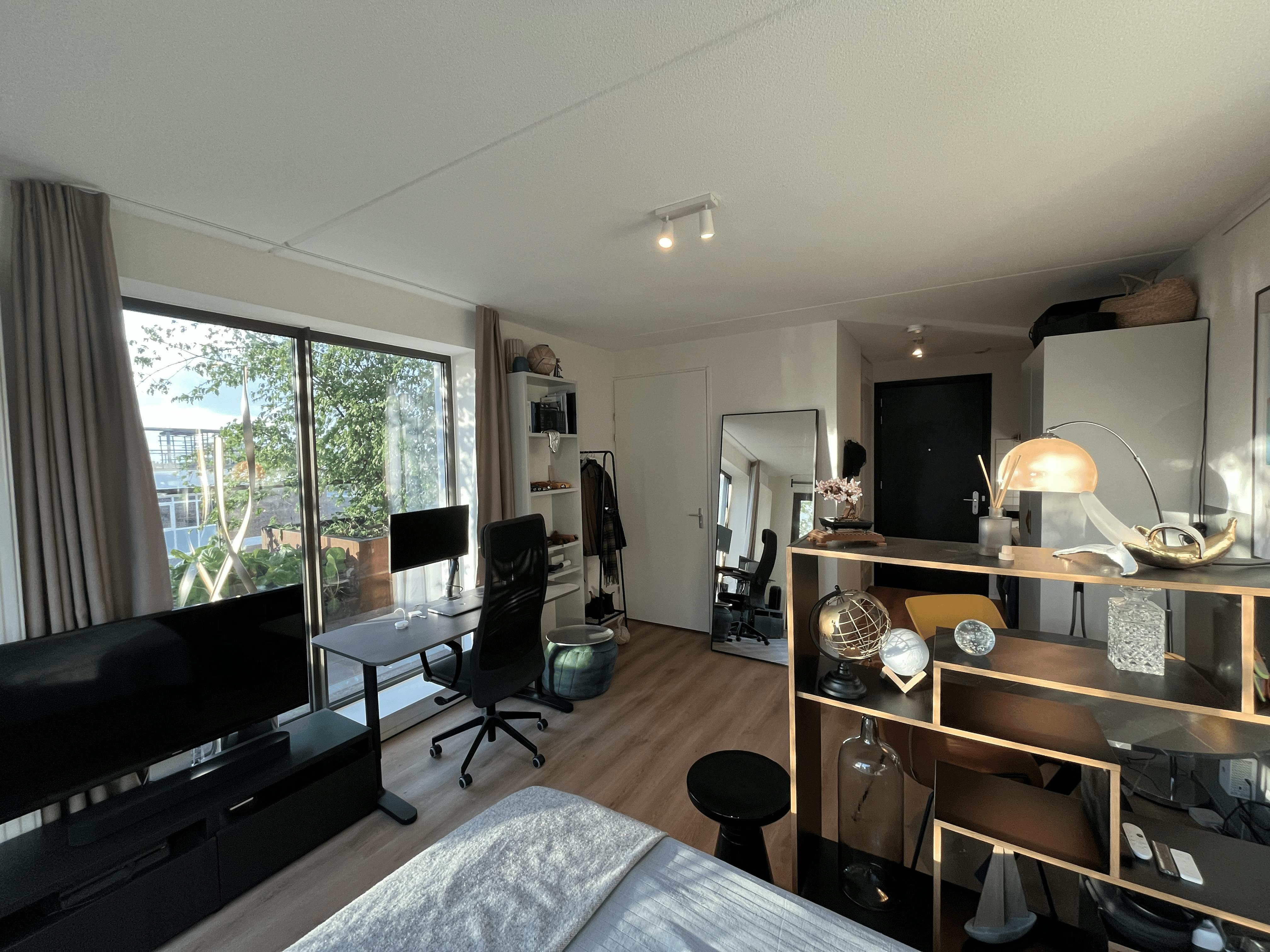 preview gallery tile