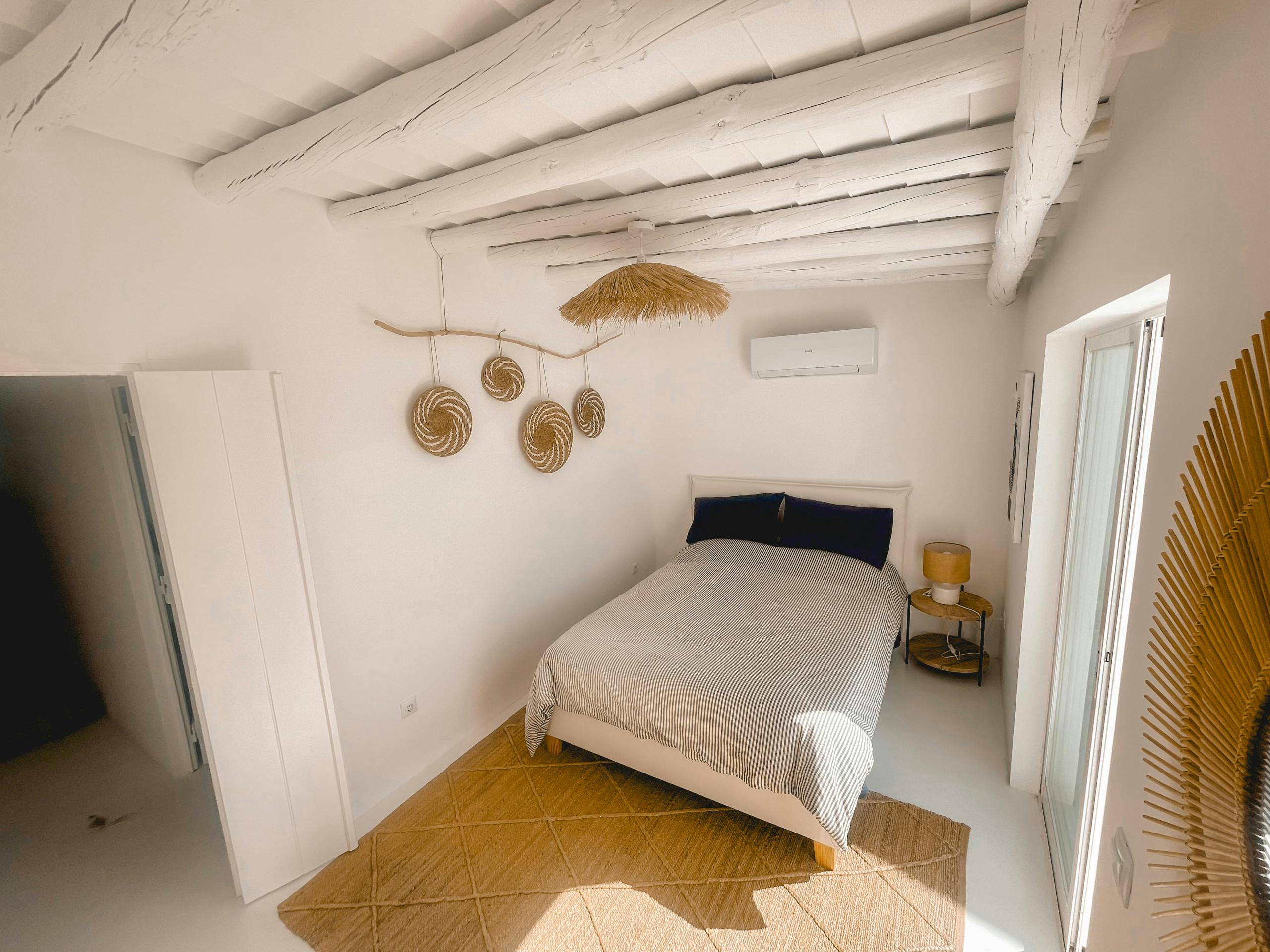Apartment Corval, 2 beds — photo 4