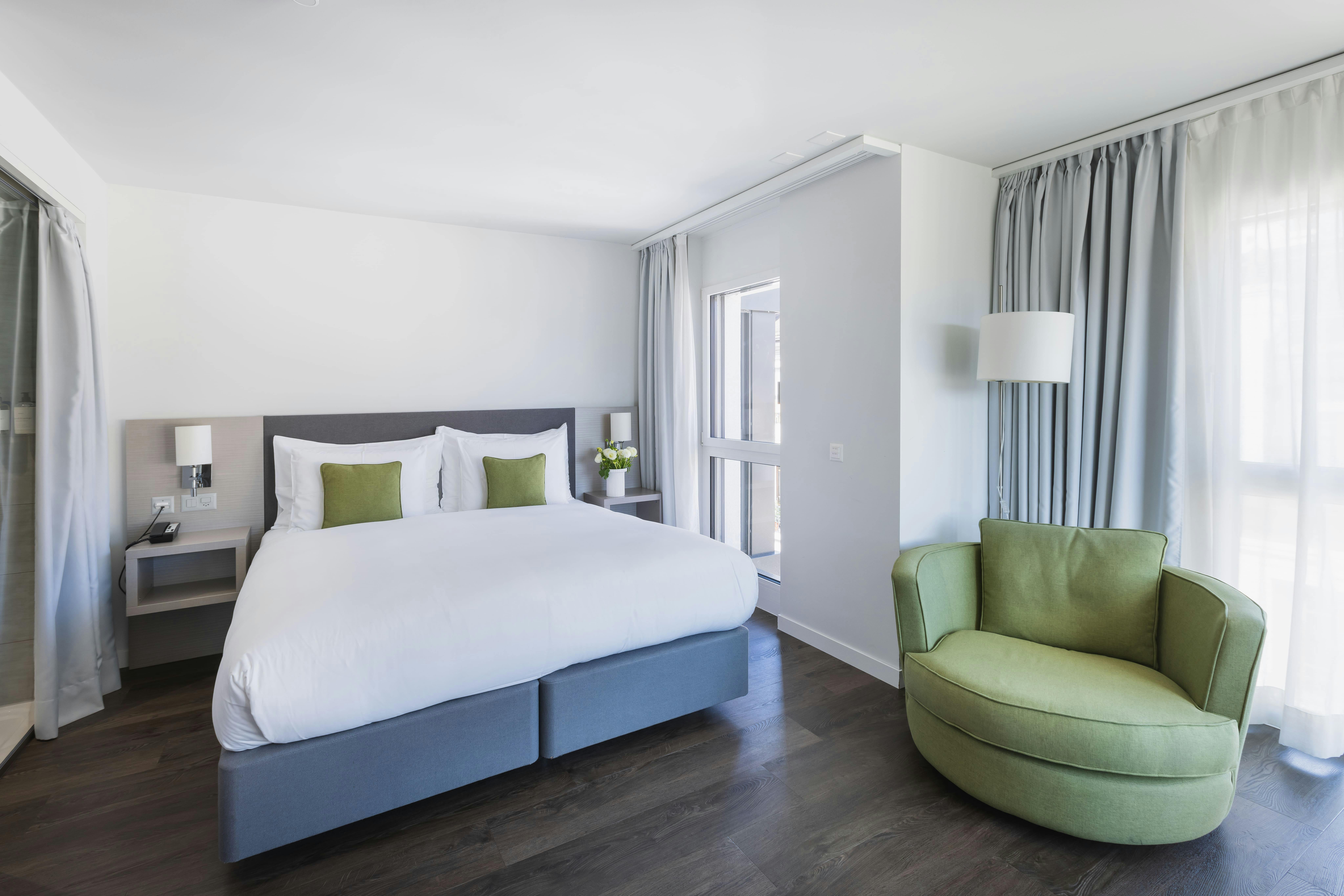 Studio for rent for CHF 4,782 per month in Nyon, Rue Jules Gachet