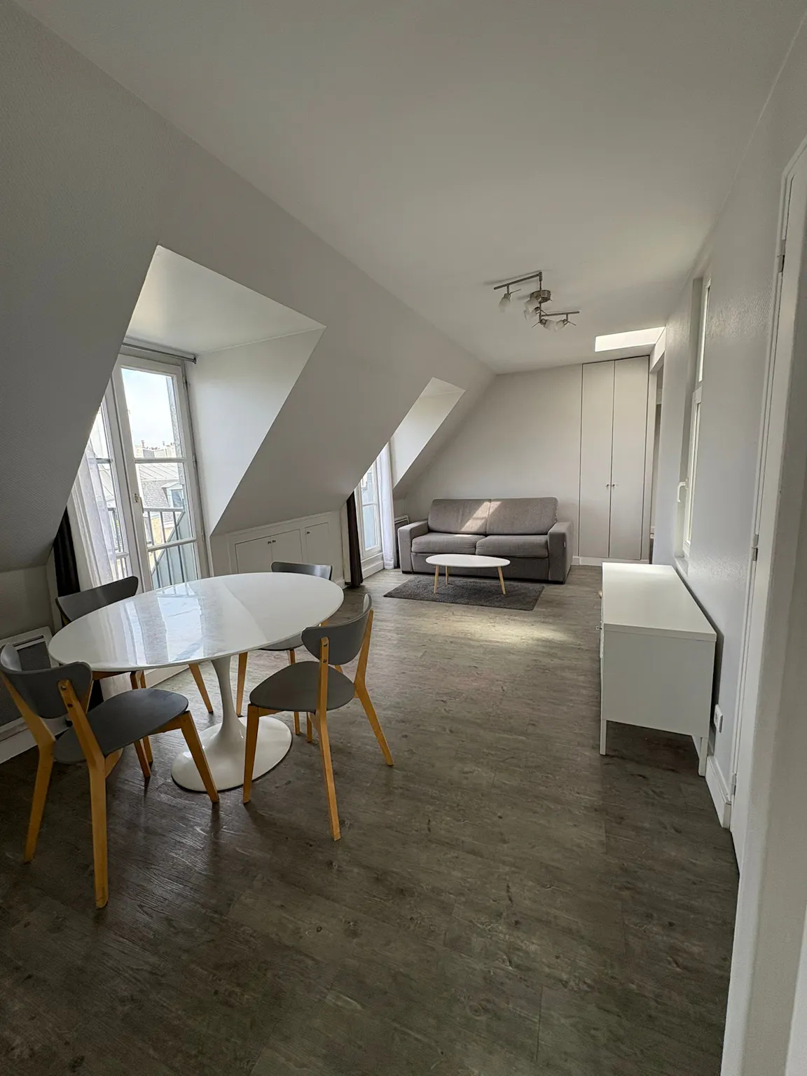 1-Bedroom Building in Boulevard de Sébastopol, Paris (1708726) ROOM 1