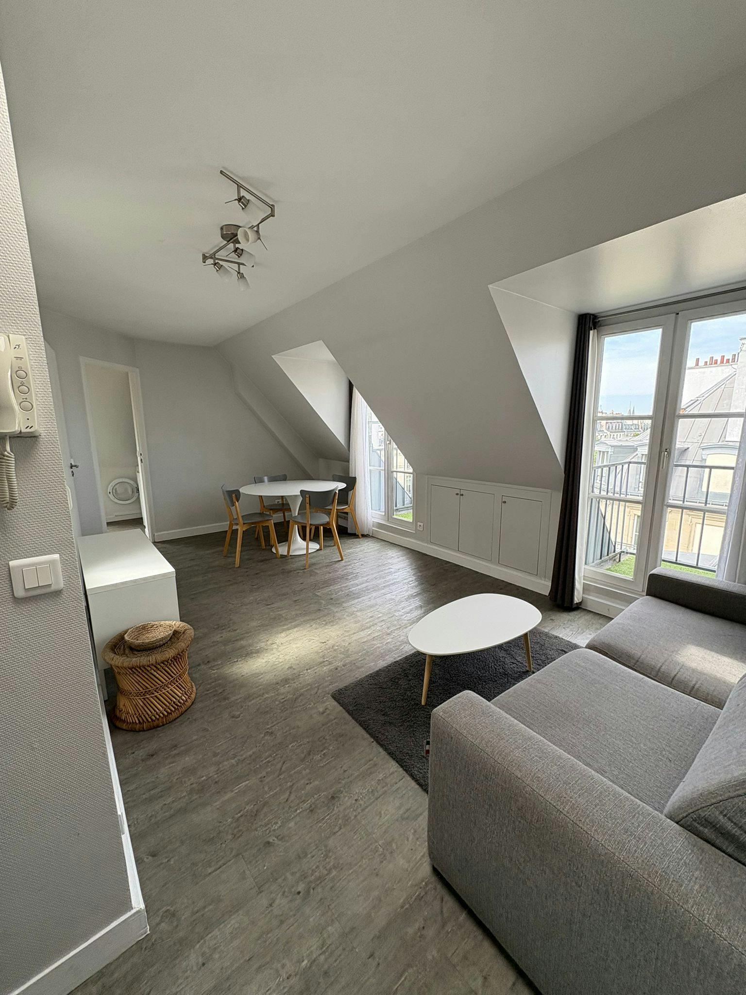 Apartment Paris, 1 bed — photo 1