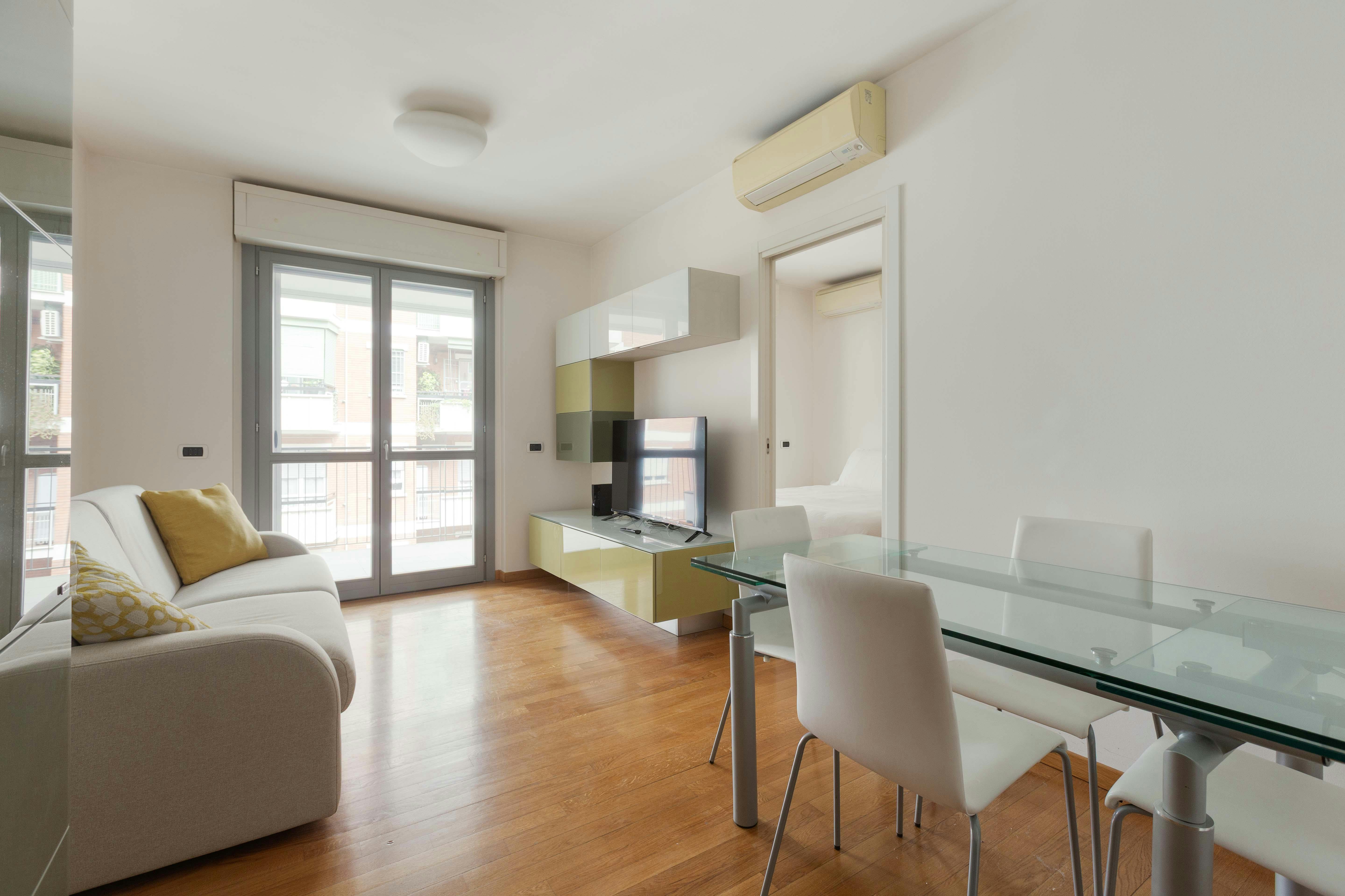 Piazza Antonio Gramsci, Milan preview