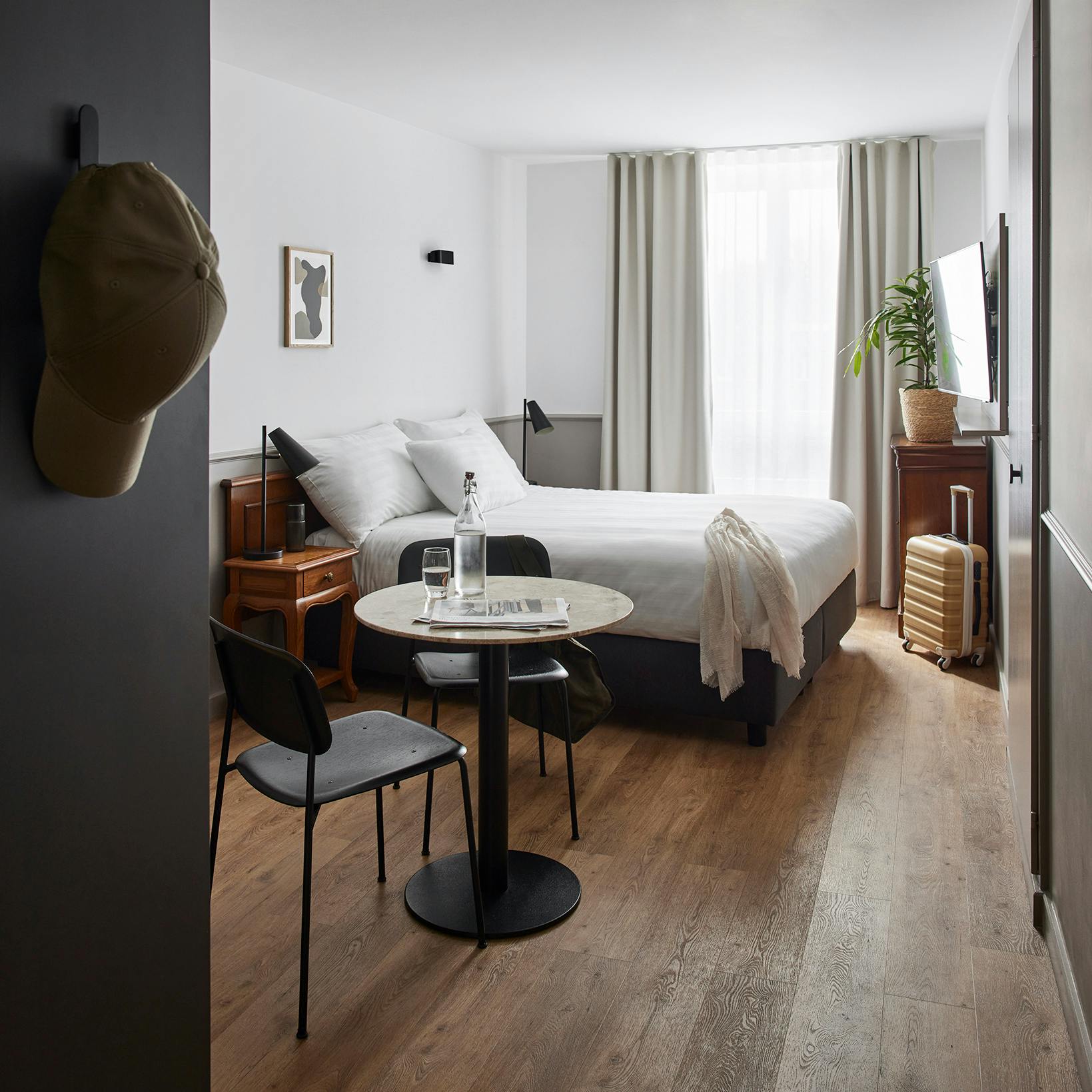 Studio for rent for CHF 2,853 per month in Lausanne, Boulevard de Grancy