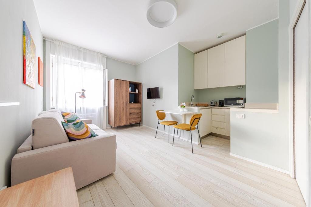 Monolocale in affitto a 1500 € al mese a Milan, Via Melzo