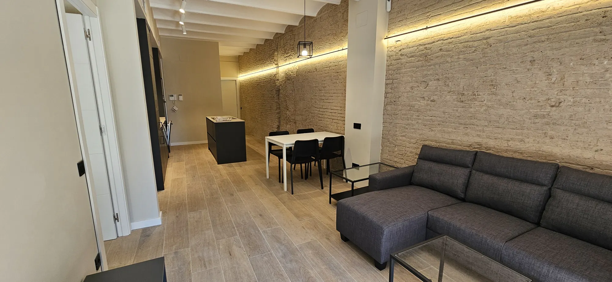 2-Bedroom Apartment in Carrer de la Canuda, Barcelona (1708801) ROOM 2