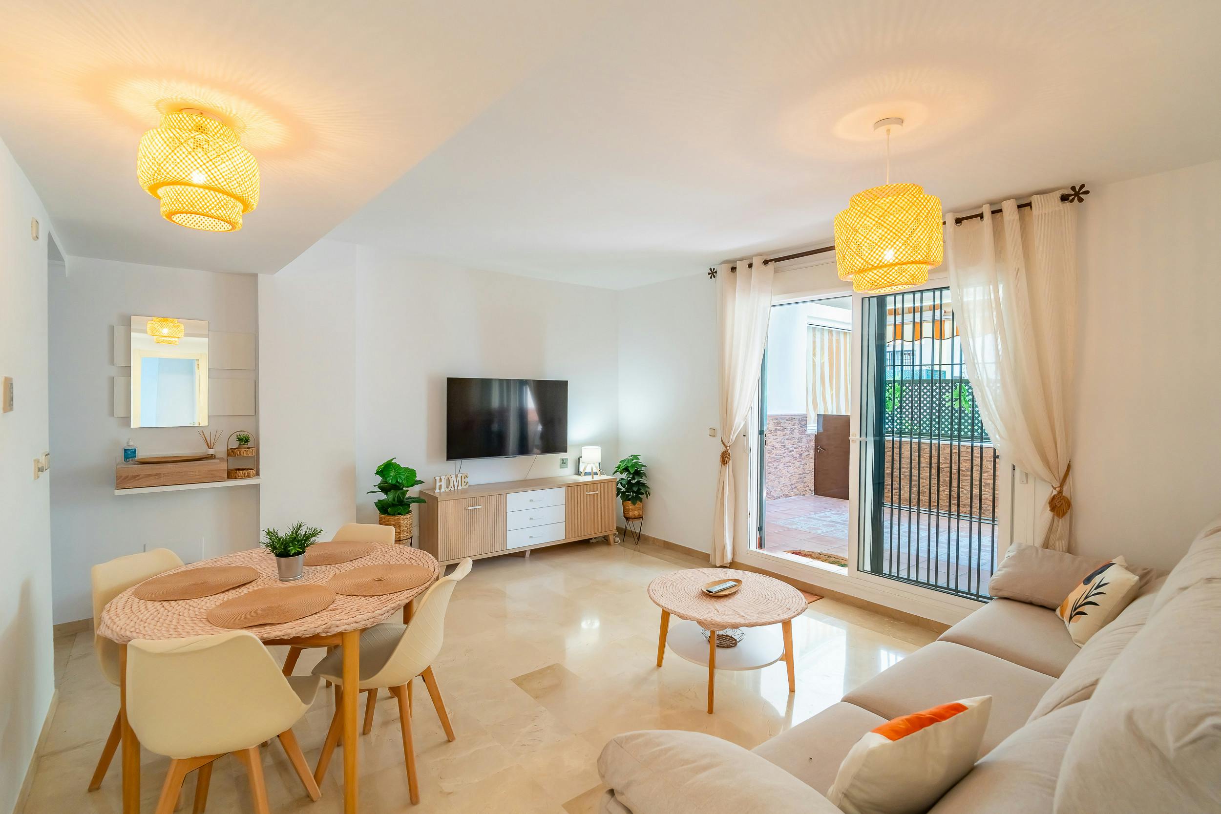 Apartment Torre De Benagalbón, 2 beds — photo 8