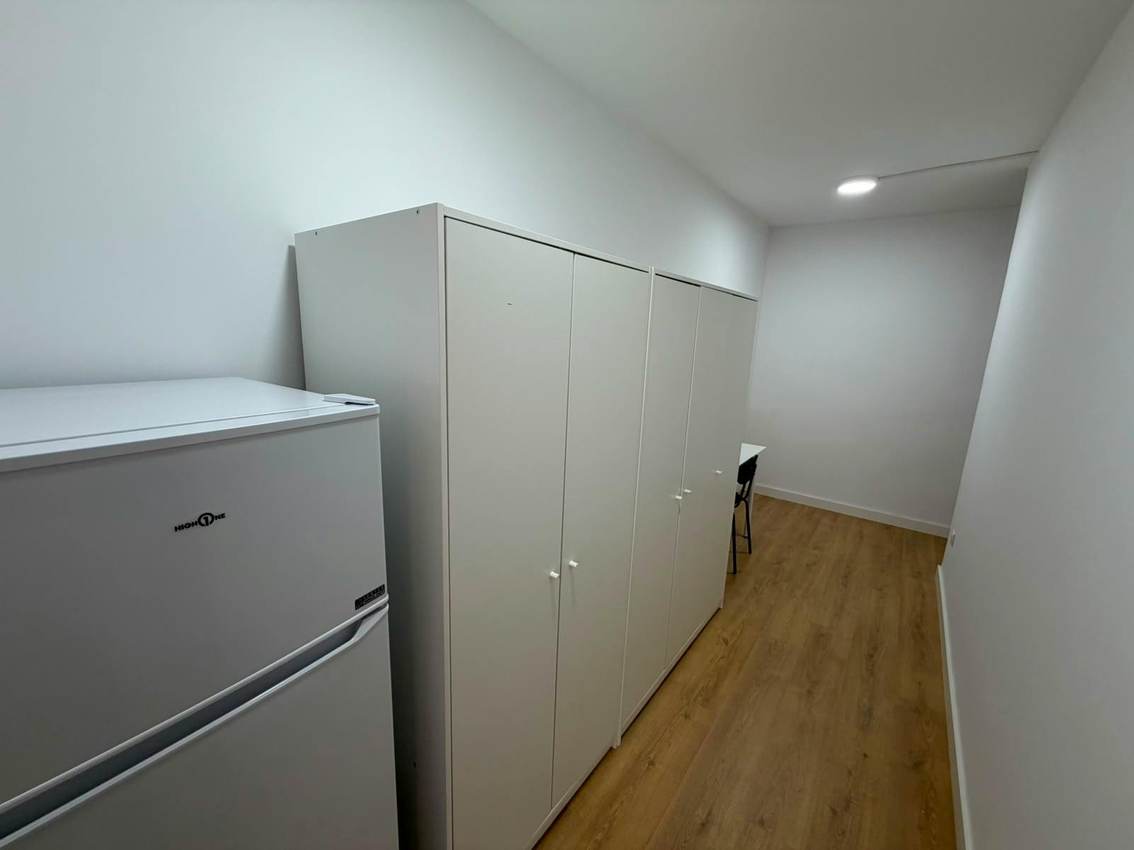Double room Leganés, 1 bed, 15m² — photo 5