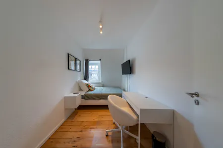 Private room for rent on Jungstraße, Frankfurt am Main