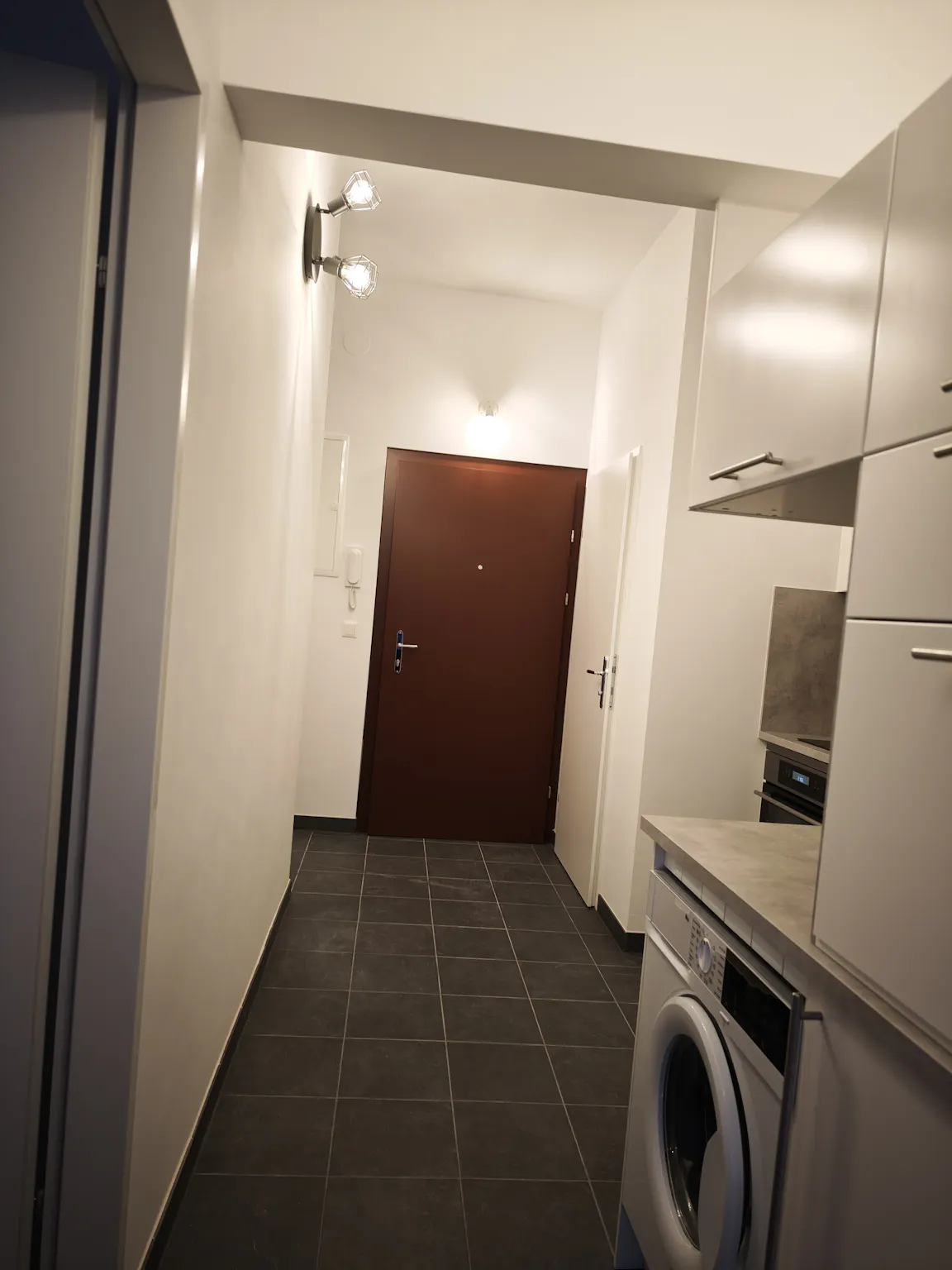 Hütteldorfer Straße, Vienna preview