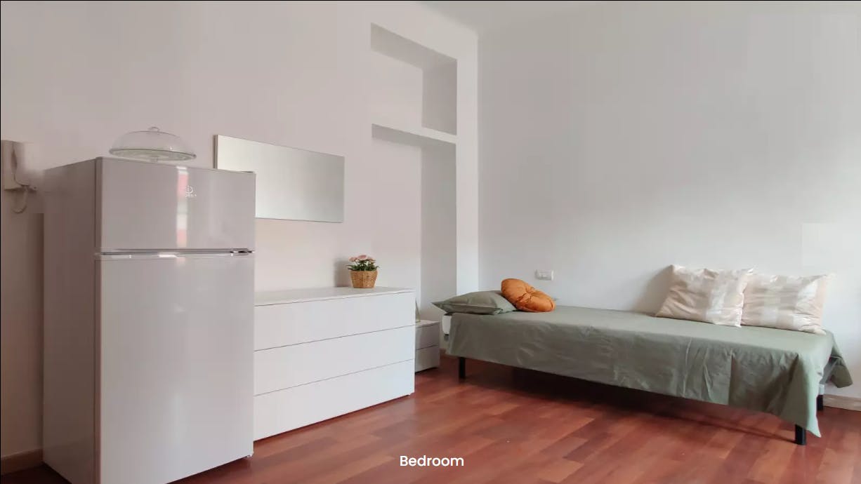 Monolocale in affitto a 900 € al mese a Milan, Via degli Etruschi