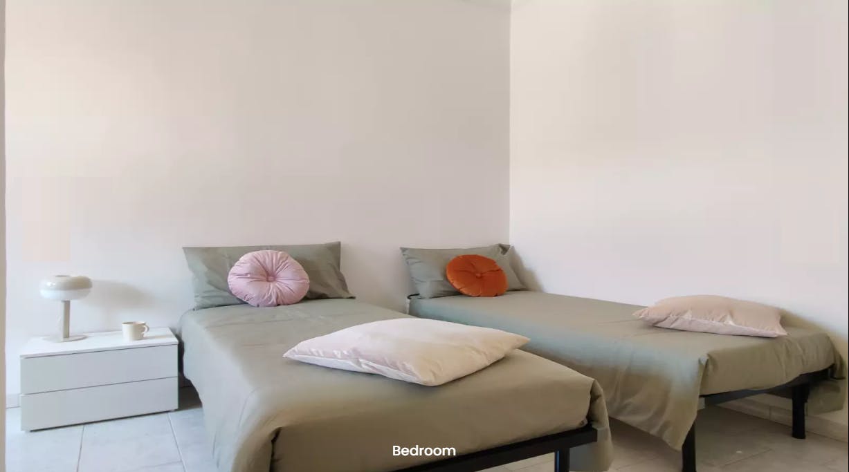 Apartment Milan, 1 bed — photo 1
