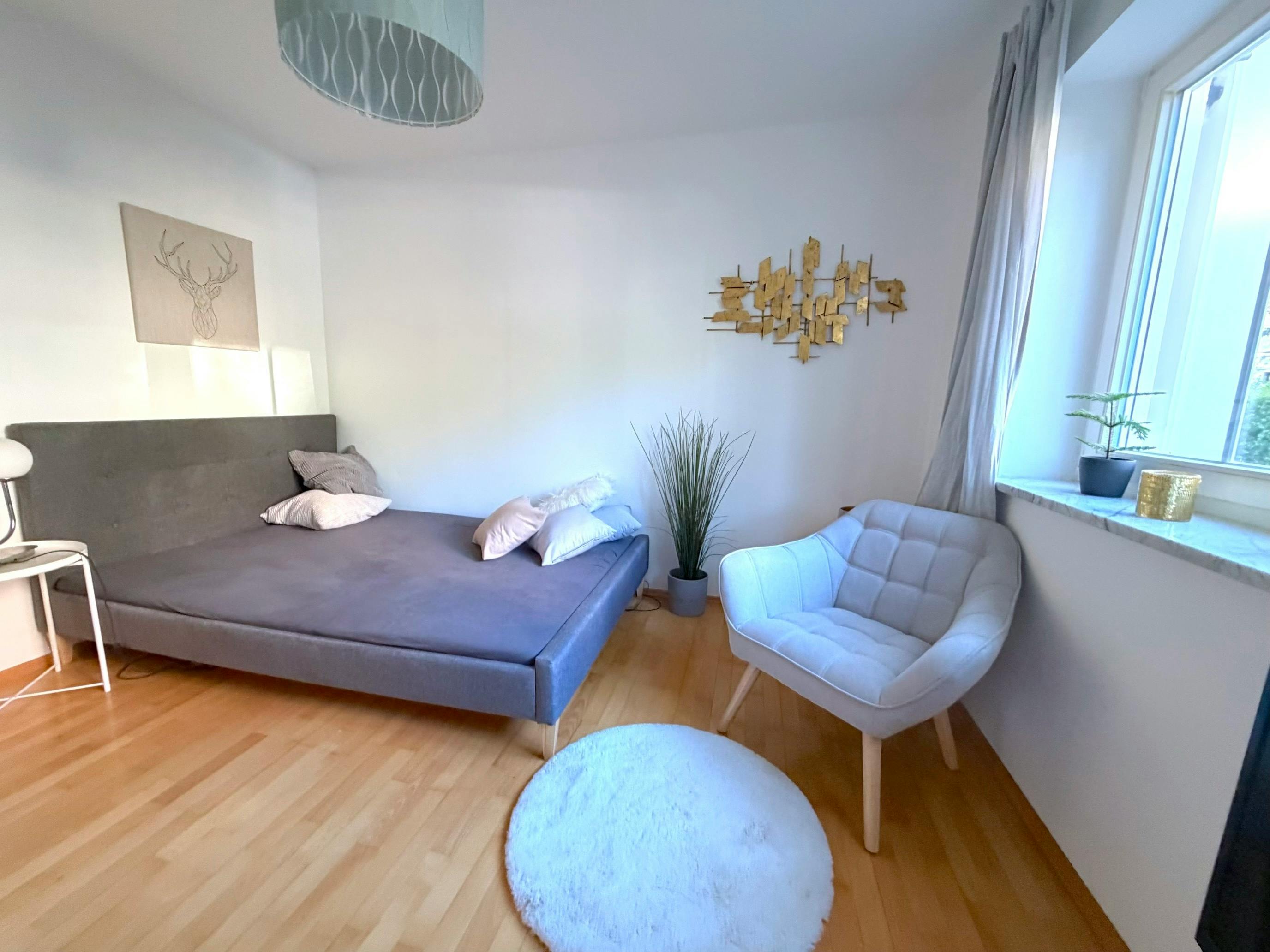 Apartment for rent for €2,300 per month in Munich, Am Stadtpark
