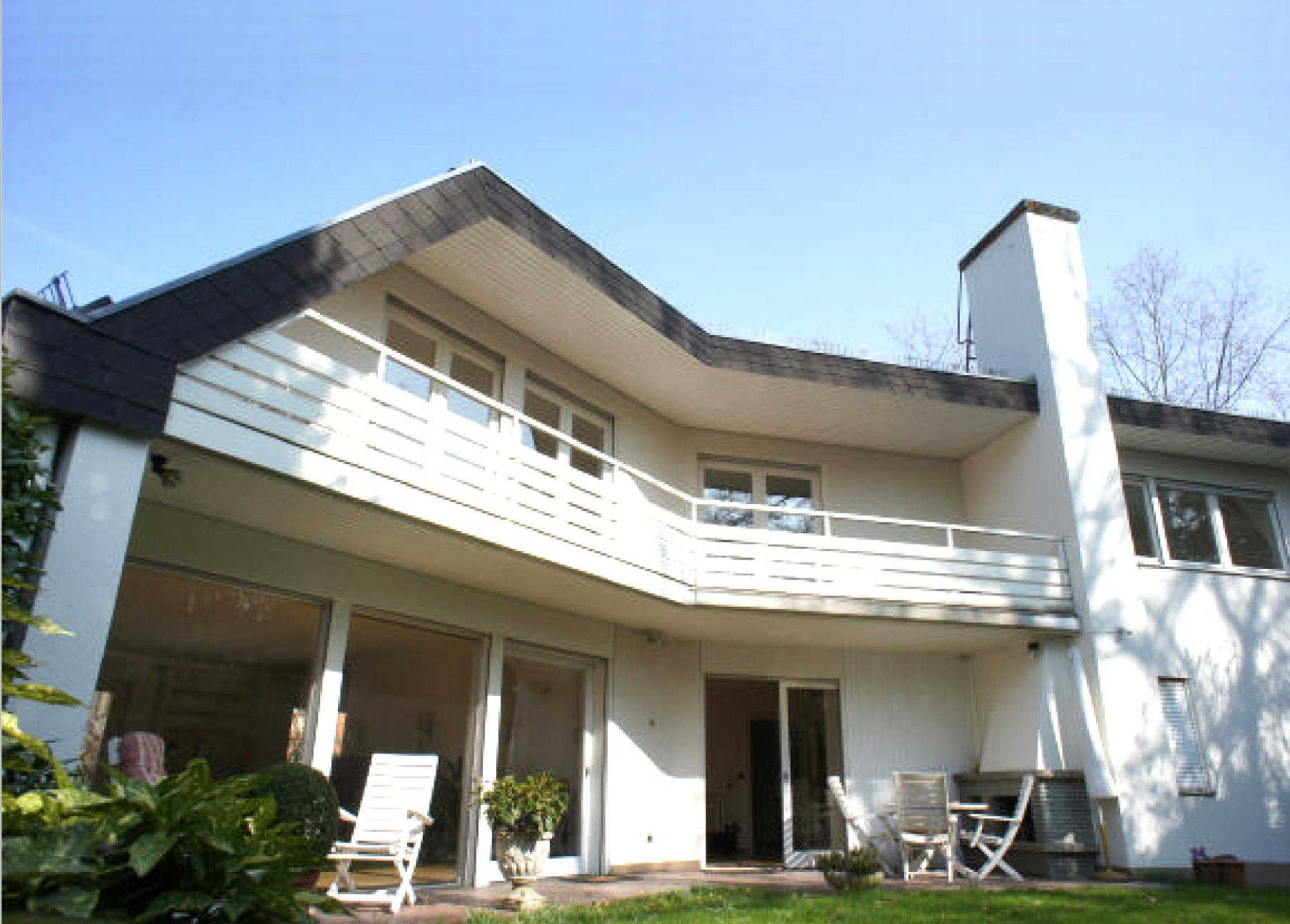 4-Bedroom House in Schöne Aussicht, Wiesbaden (1709103) ROOM