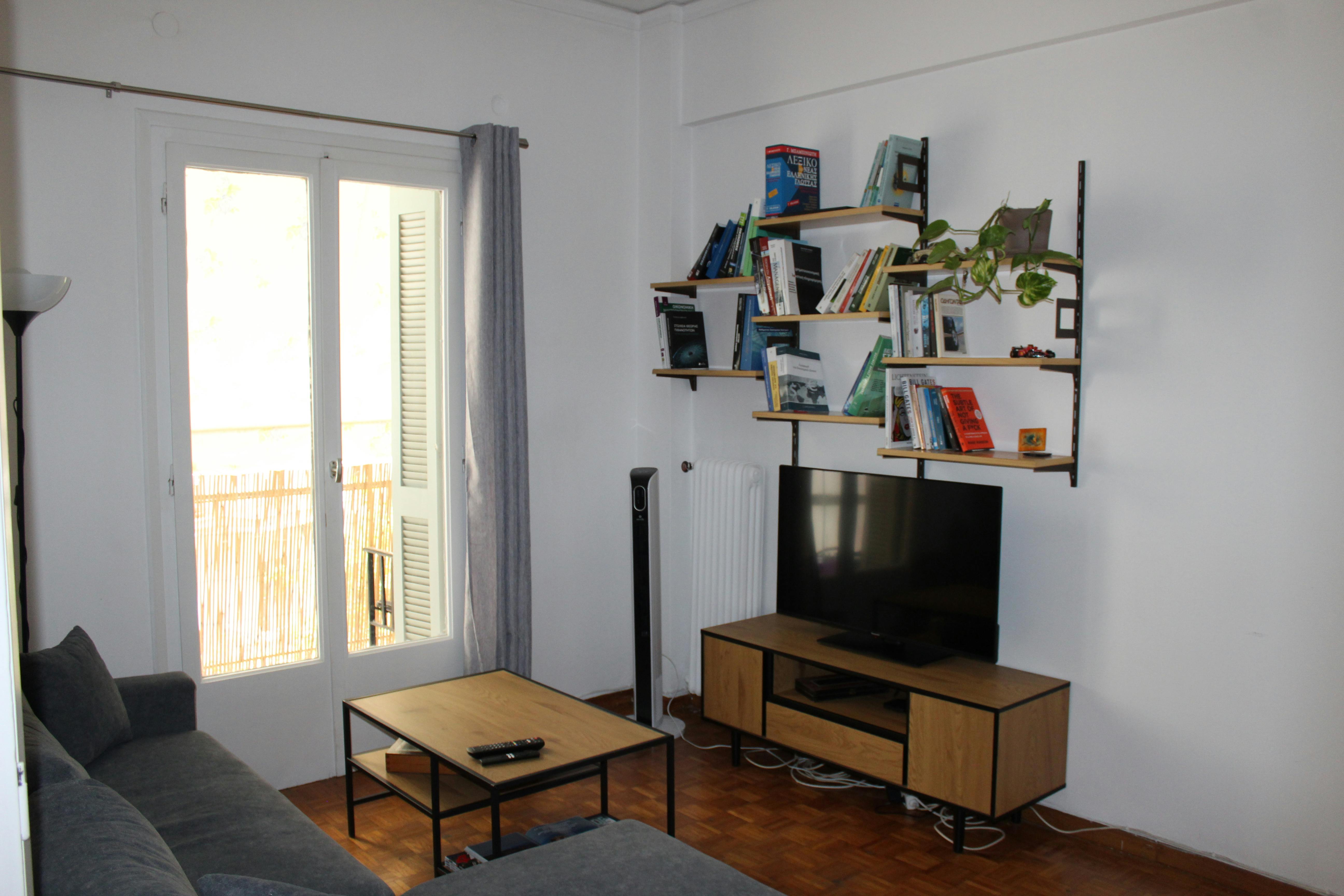 Apartment for rent for €600 per month in Zográfos, Chersikratous