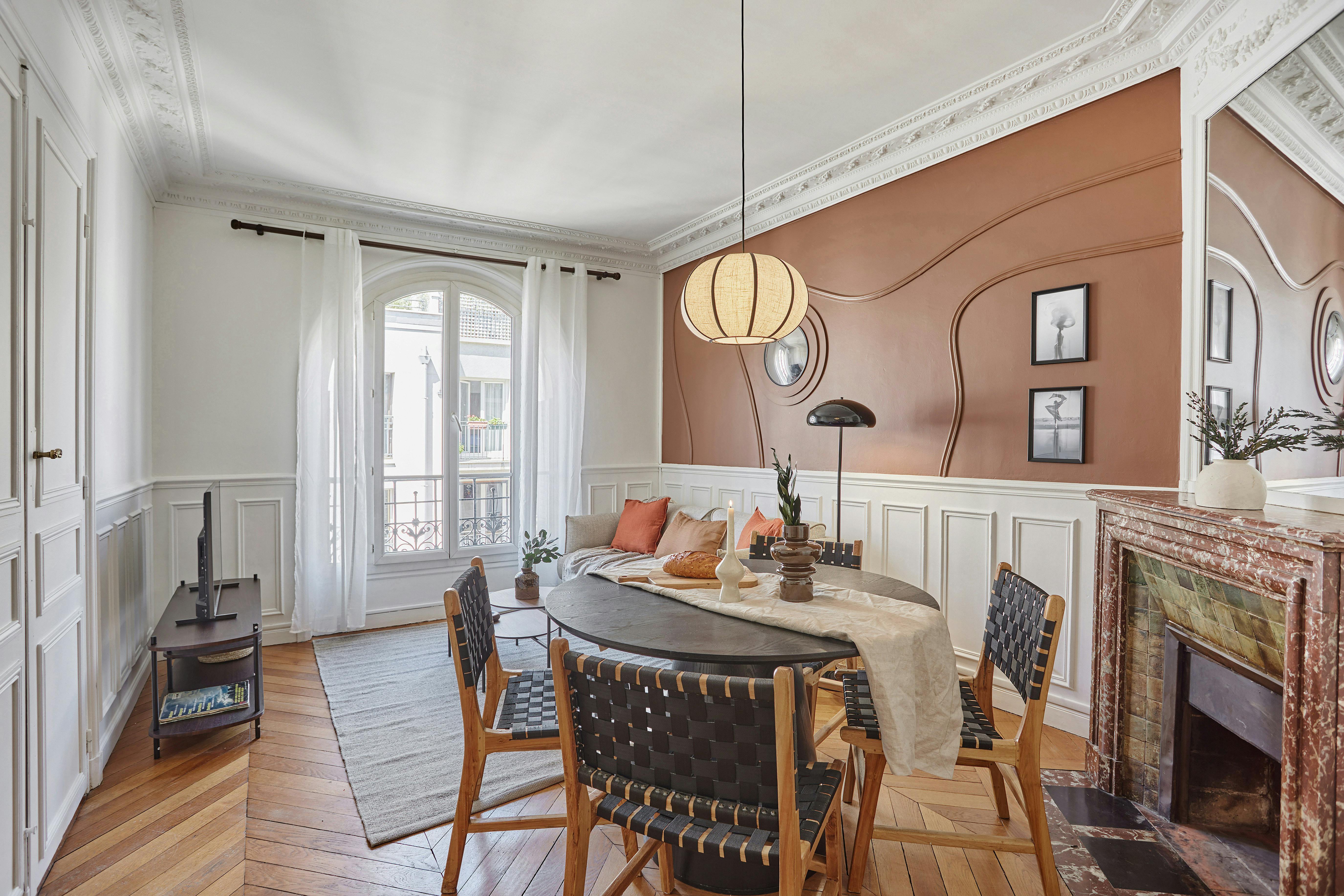 Rue des Moines, Paris preview