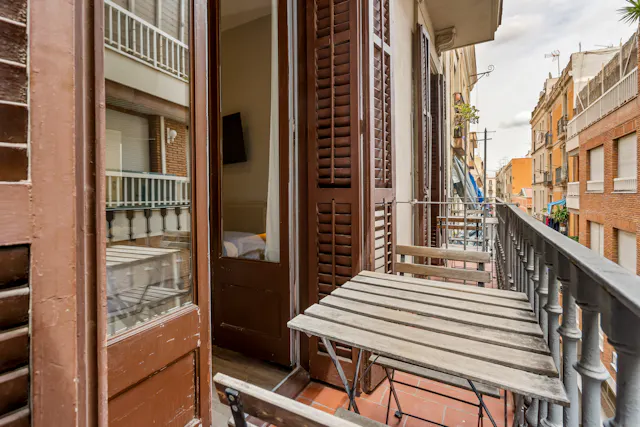 6-Bedroom Apartment in Ronda de Sant Antoni, Barcelona (1709442) room image 70