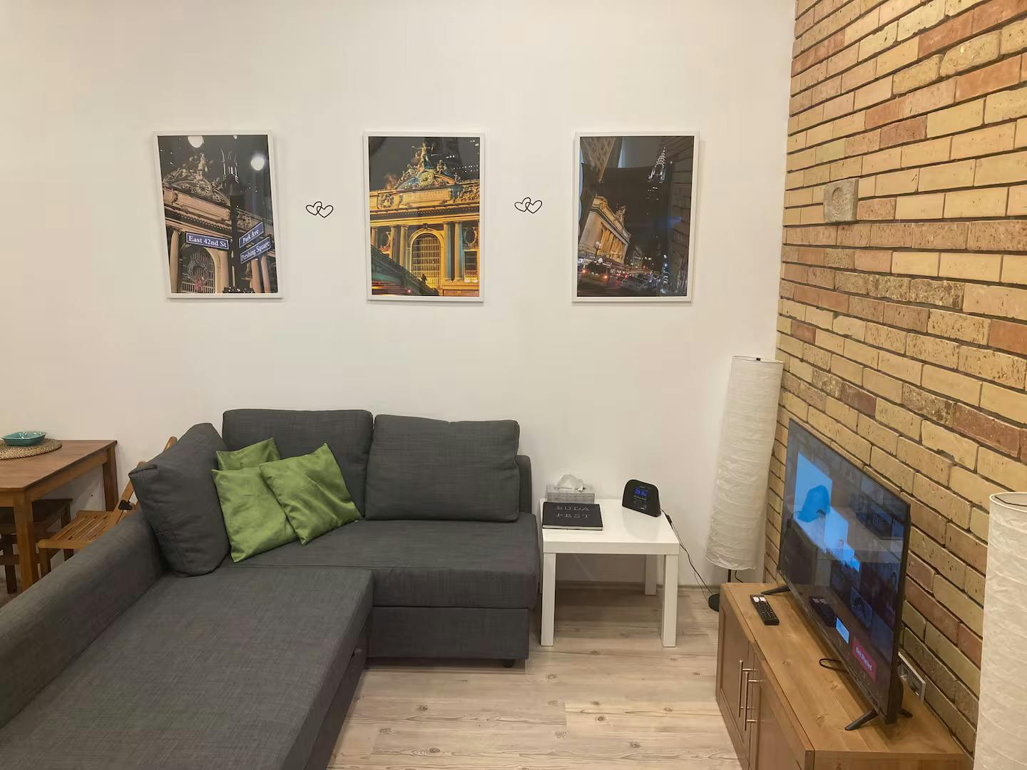 Nagymező utca, Budapest preview
