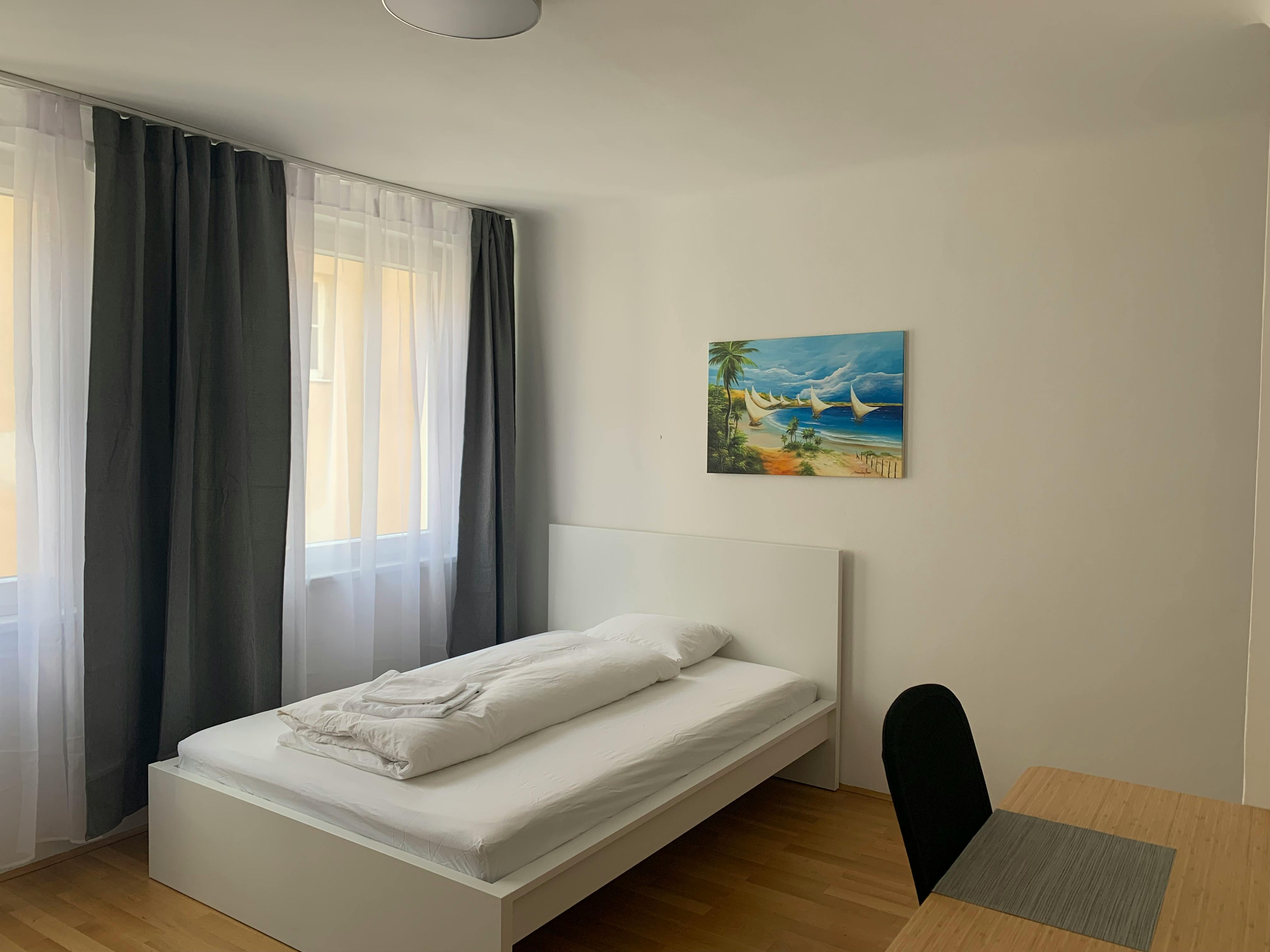 Hackhofergasse, Vienna preview