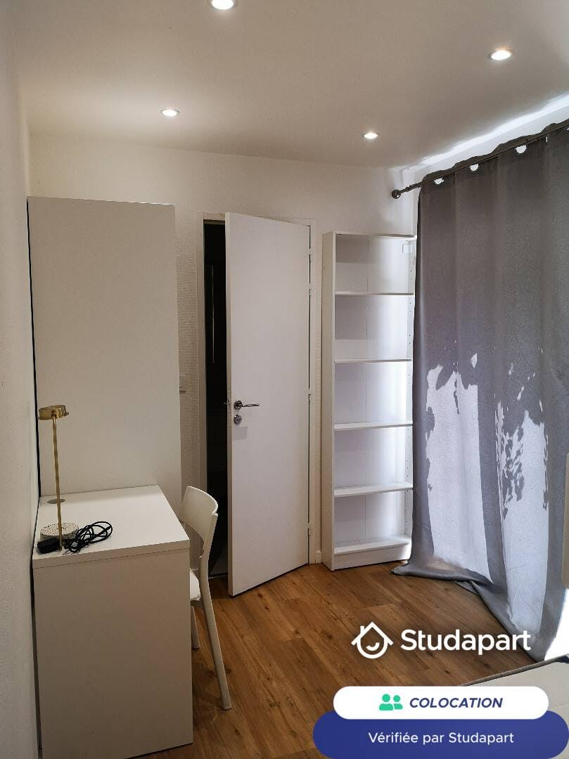 Private room for rent for €700 per month in Sartrouville, Rue Diderot