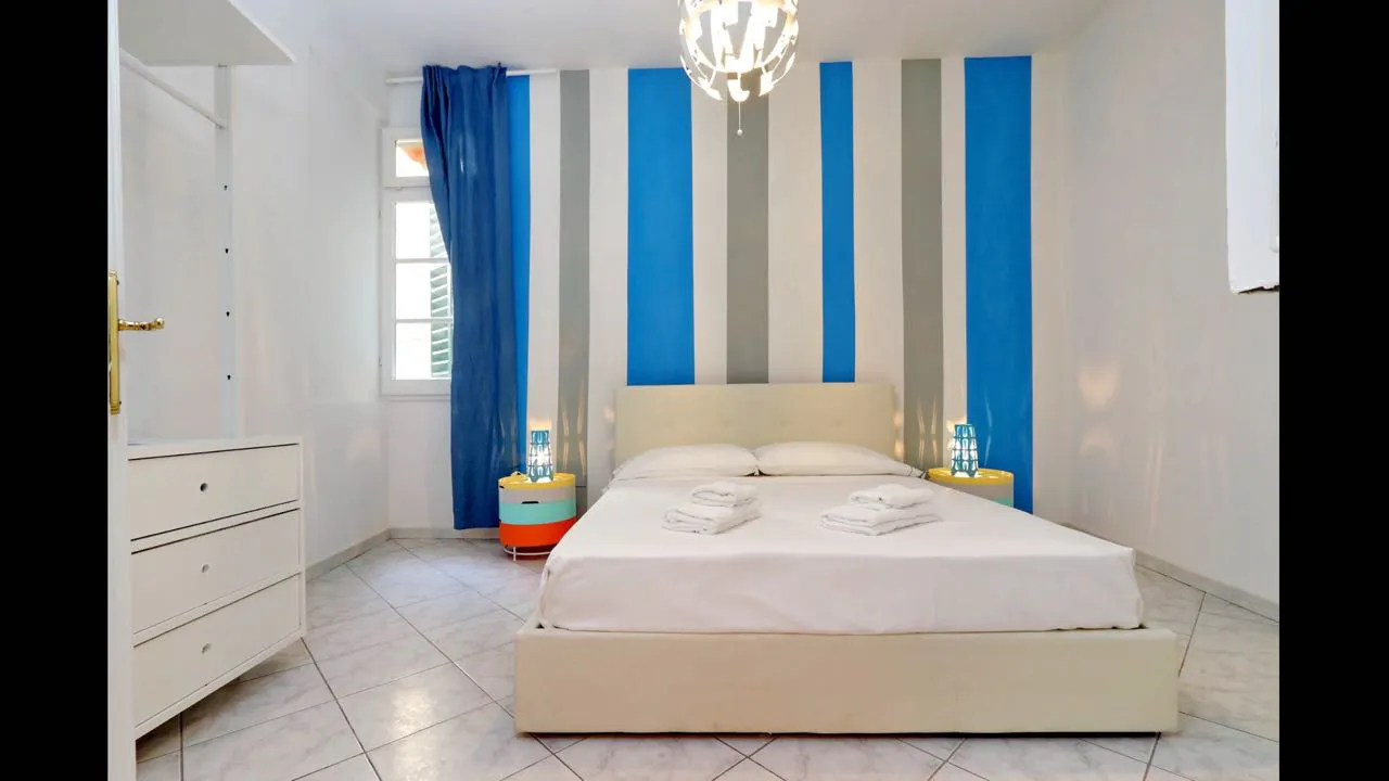 2-Bedroom Apartment in Via del Gomitolo dell'Oro, Florence (1709728) ROOM 2