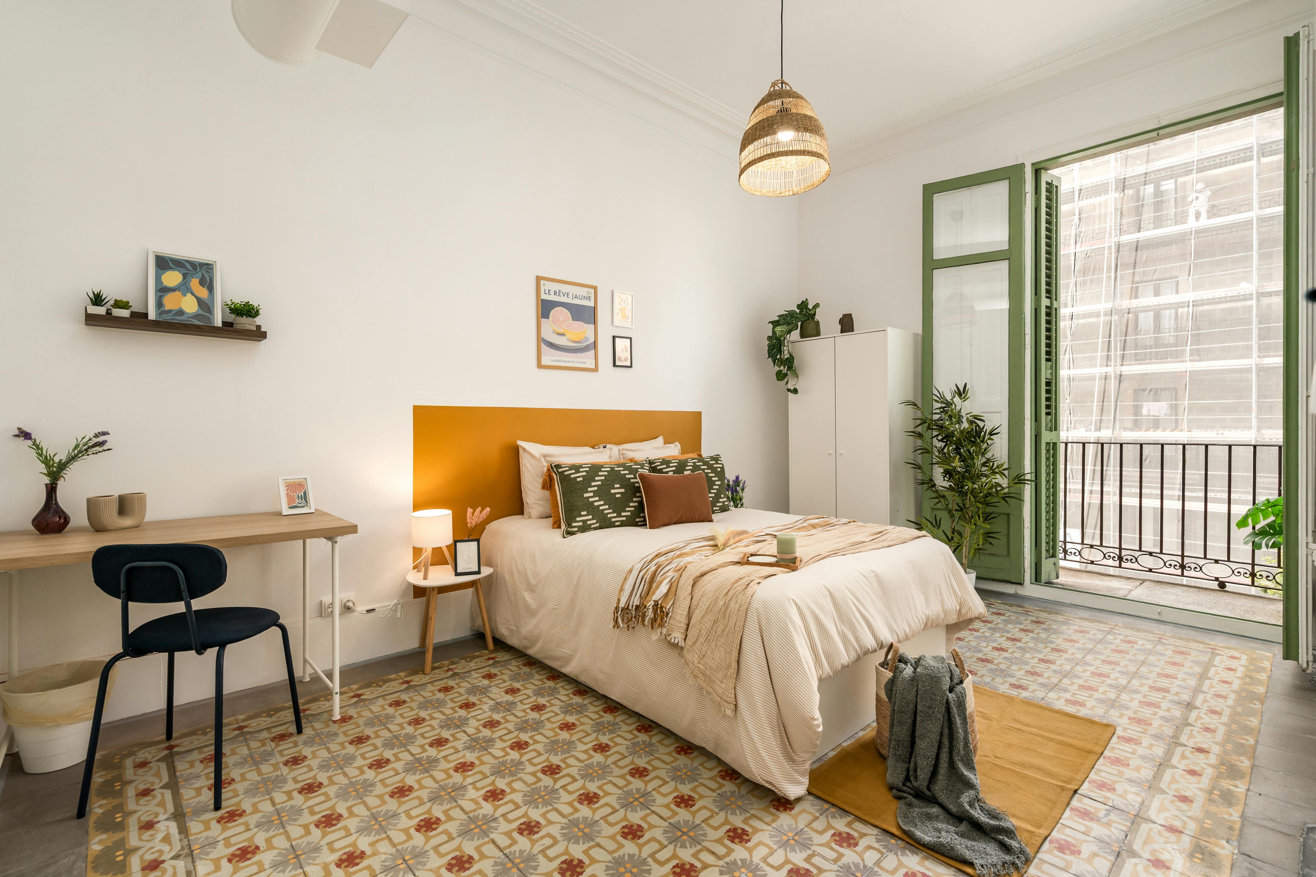 Private room in Carrer de Bailèn, Barcelona (1709768) room image 1
