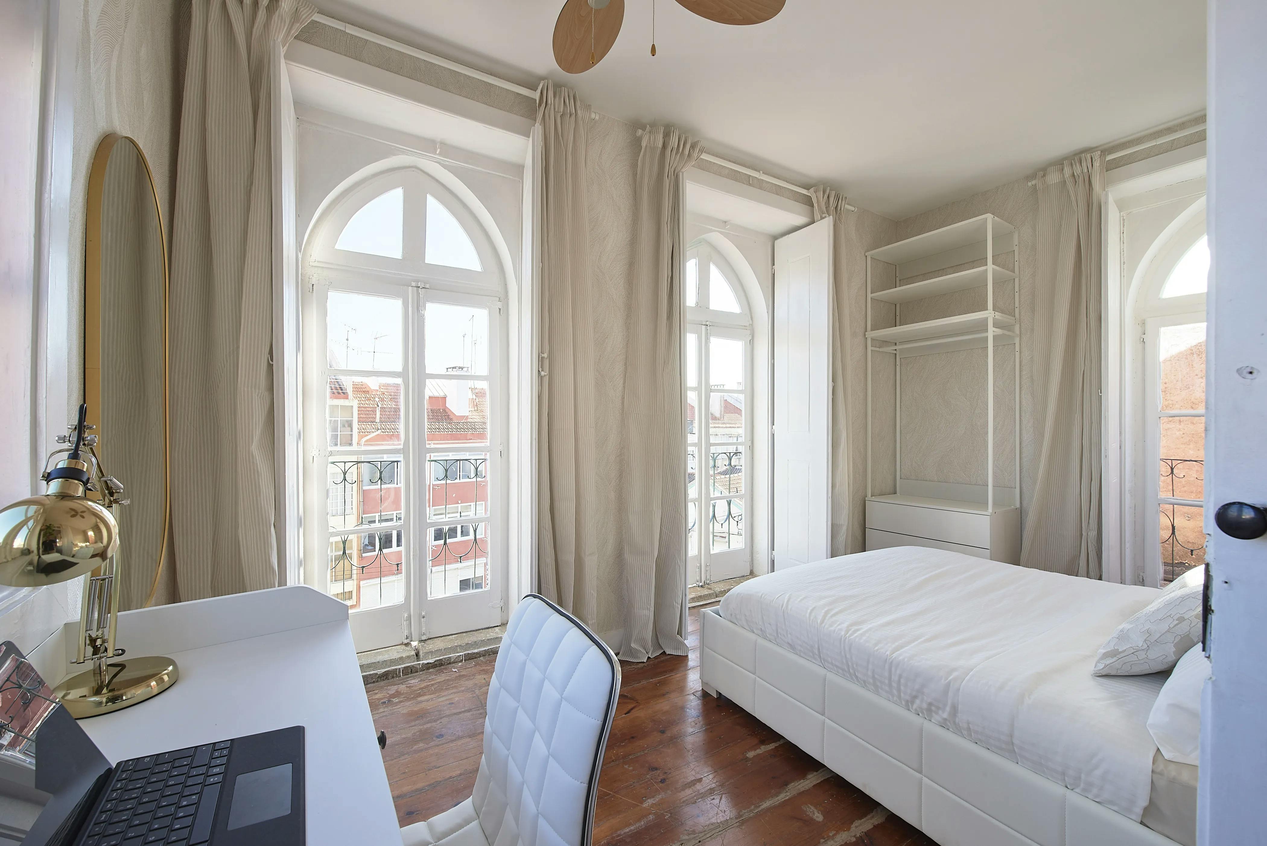Largo Domingos Tendeiro, Lisbon preview