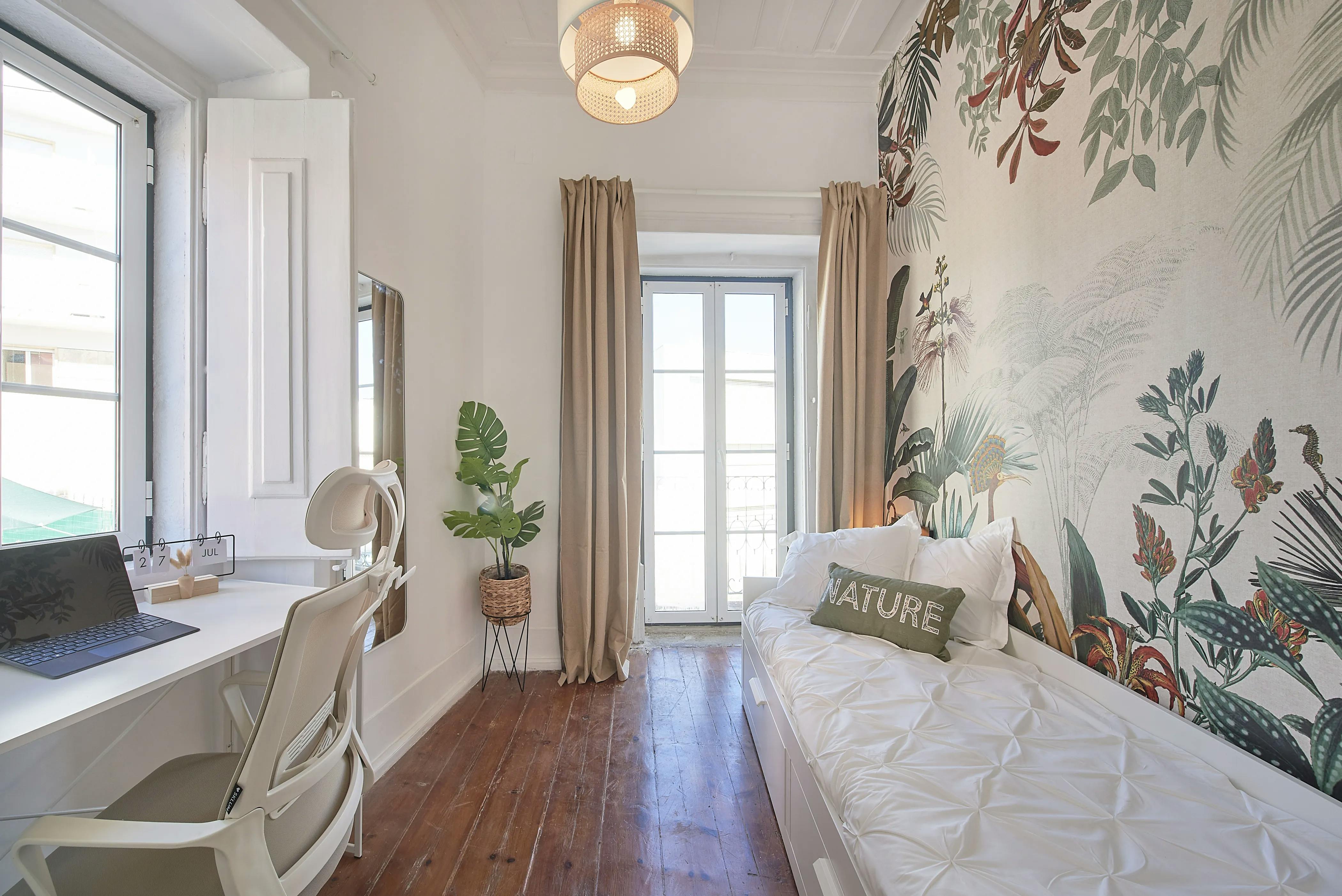 Largo Domingos Tendeiro, Lisbon preview