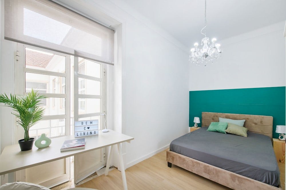 Private room for rent for €655 per month in Lisbon, Calçada da Tapada