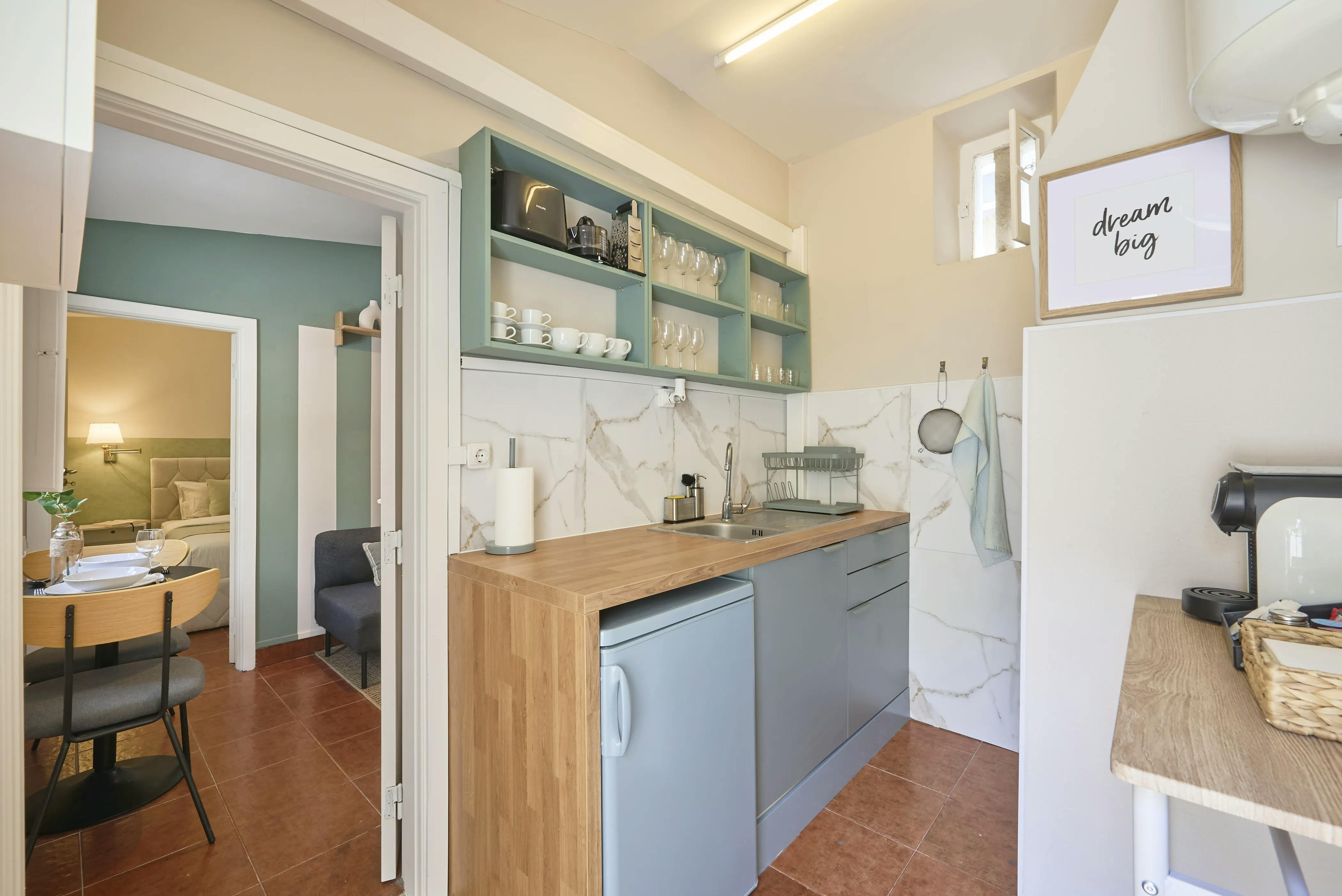 Студия сдается в аренду за 1 455 € в месяц в Carcavelos, Rua Gonçalves Crespo