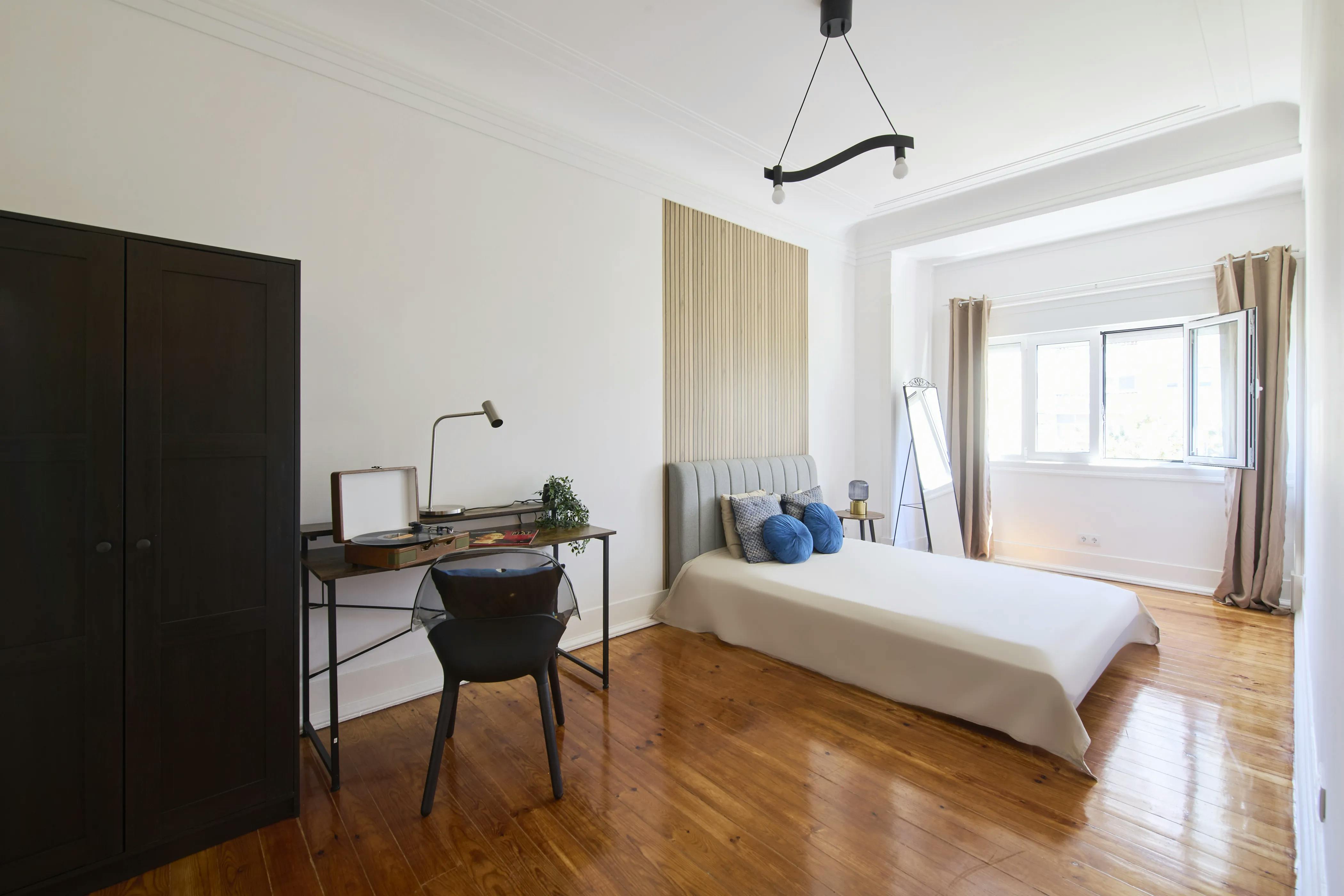 Avenida Poeta Mistral, Lisbon preview
