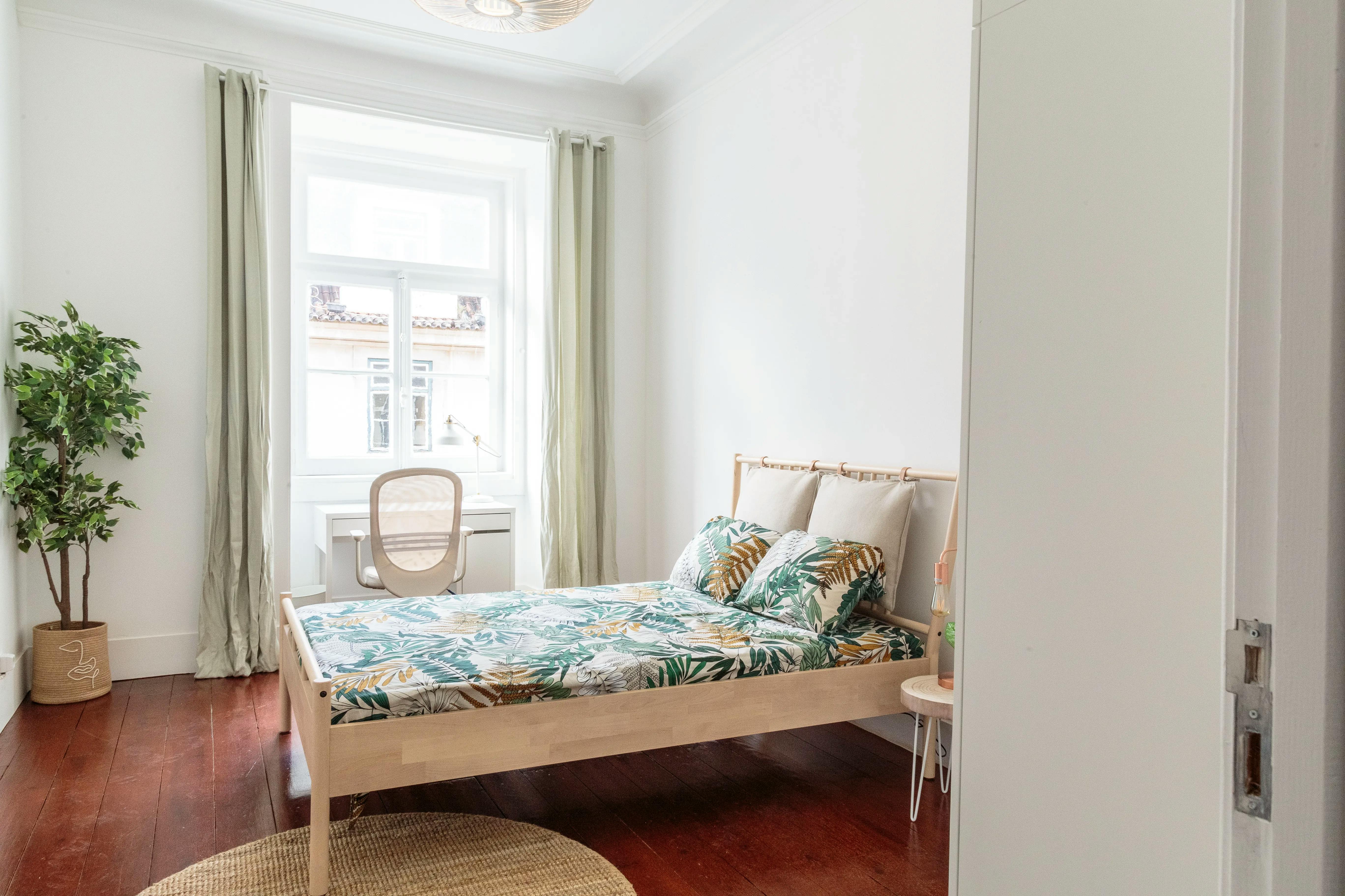 Private room for rent for €705 per month in Lisbon, Travessa do Corpo Santo