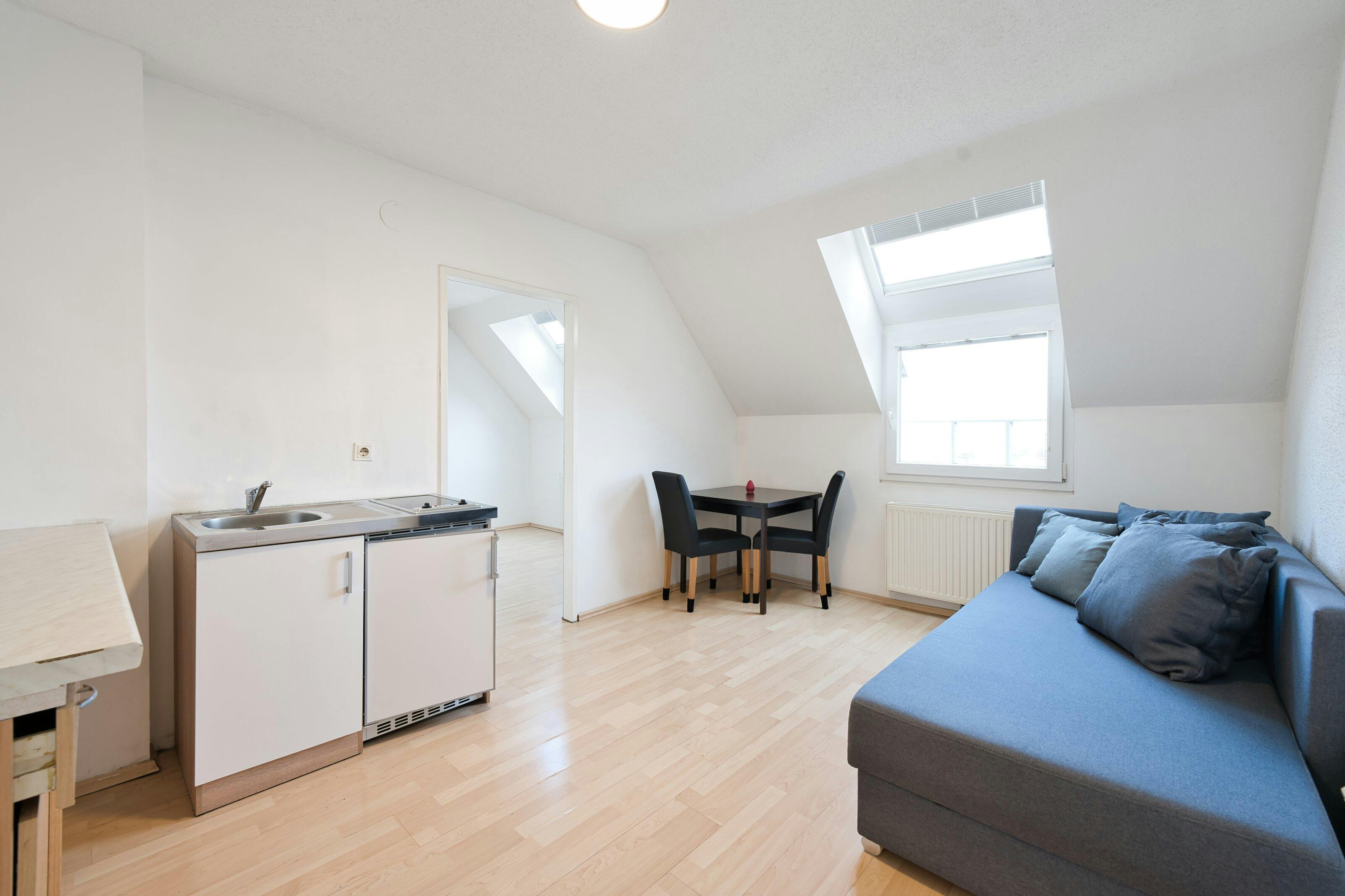 Studio for rent for €740 per month in Vienna, Simmeringer Hauptstraße