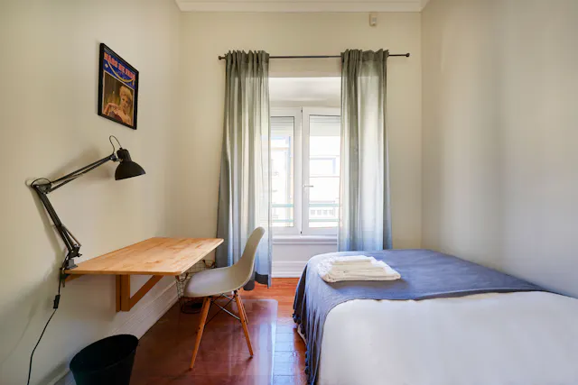 Private room in Rua Augusto Gil, Lisbon (1710586) room image 1