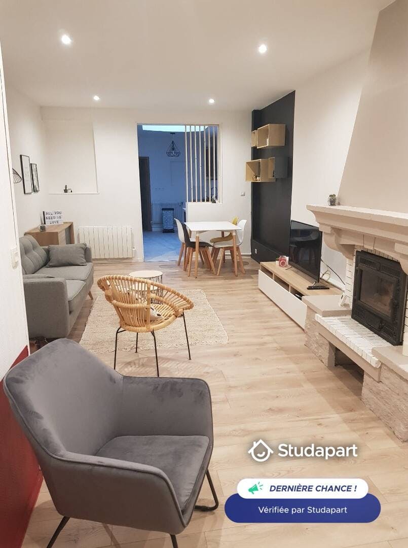 House for rent on Rue Lavoisier, Croix