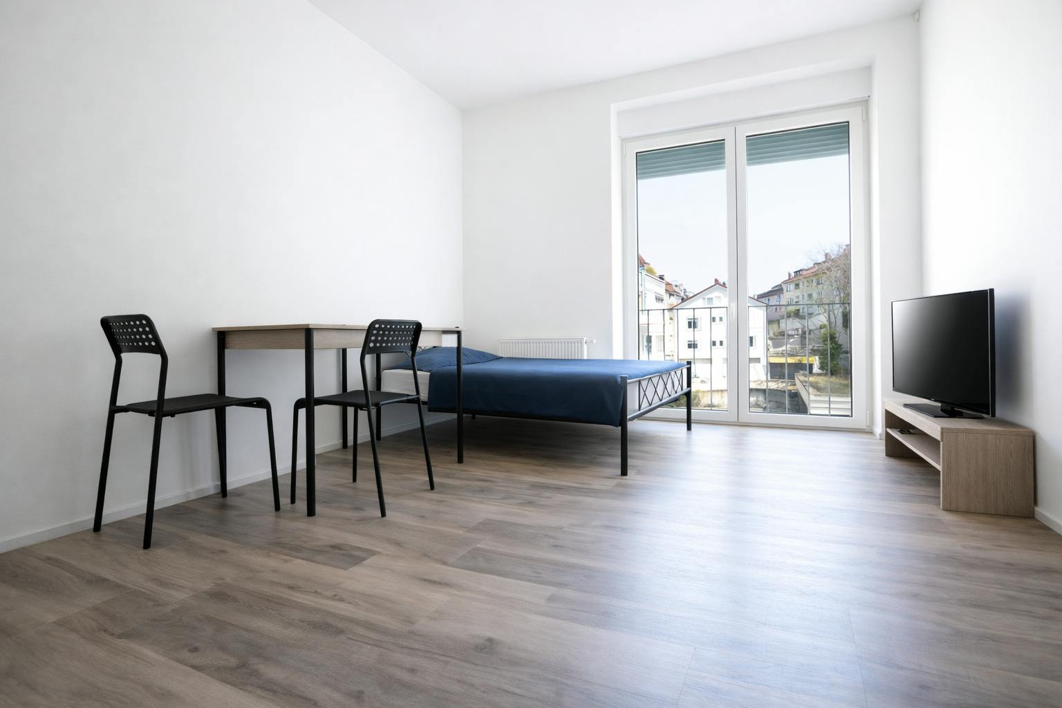 Студия сдается в аренду за 990 € в месяц в Stuttgart, Neckarstraße