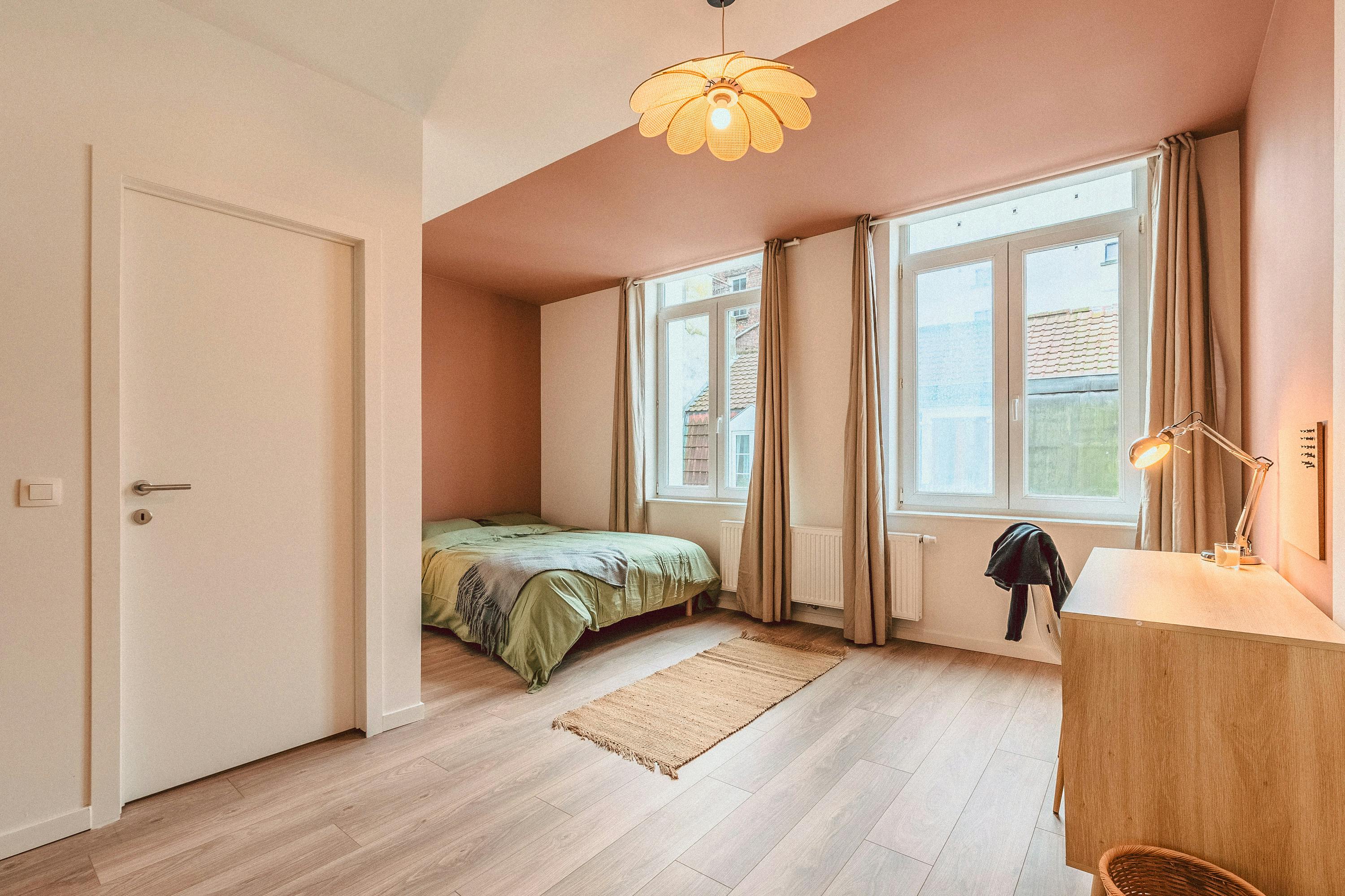 Rue Notre-Seigneur, Brussels preview