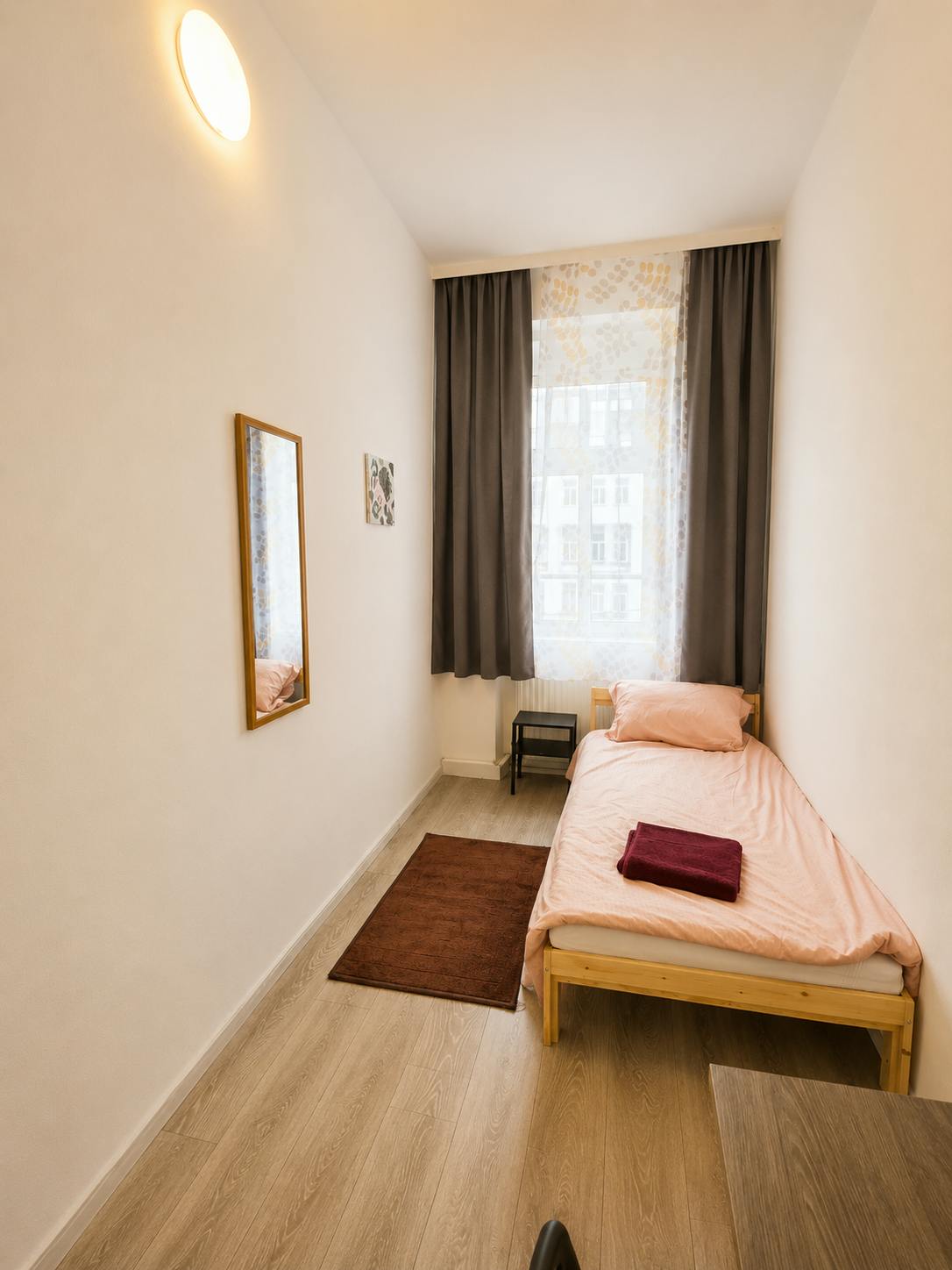 WG-Zimmer zu mieten für 480 € pro Monat in Vienna, Hernalser Hauptstraße