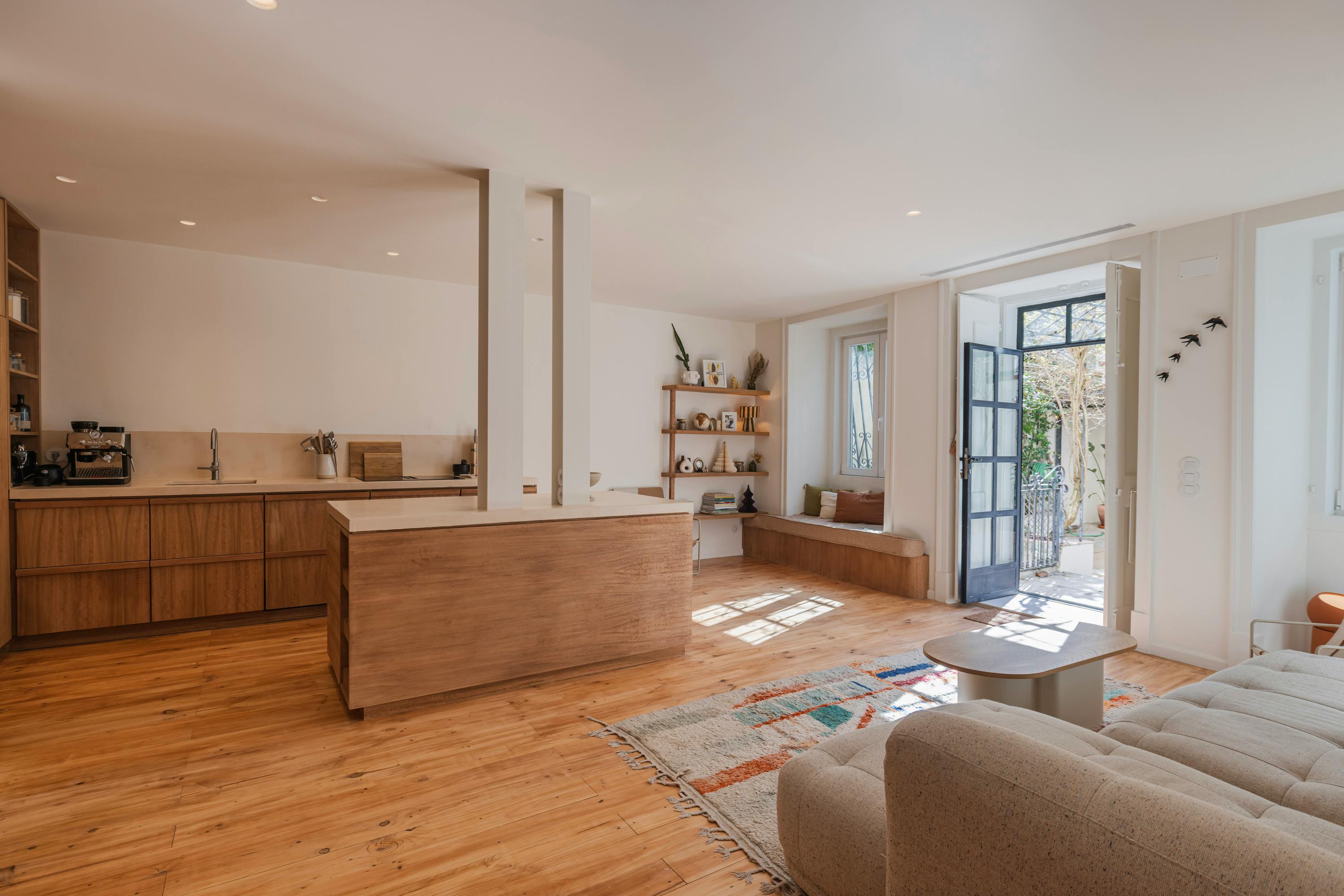 4-Bedroom Apartment in Rua de Santo Amaro, Lisbon (1710807) ROOM 1