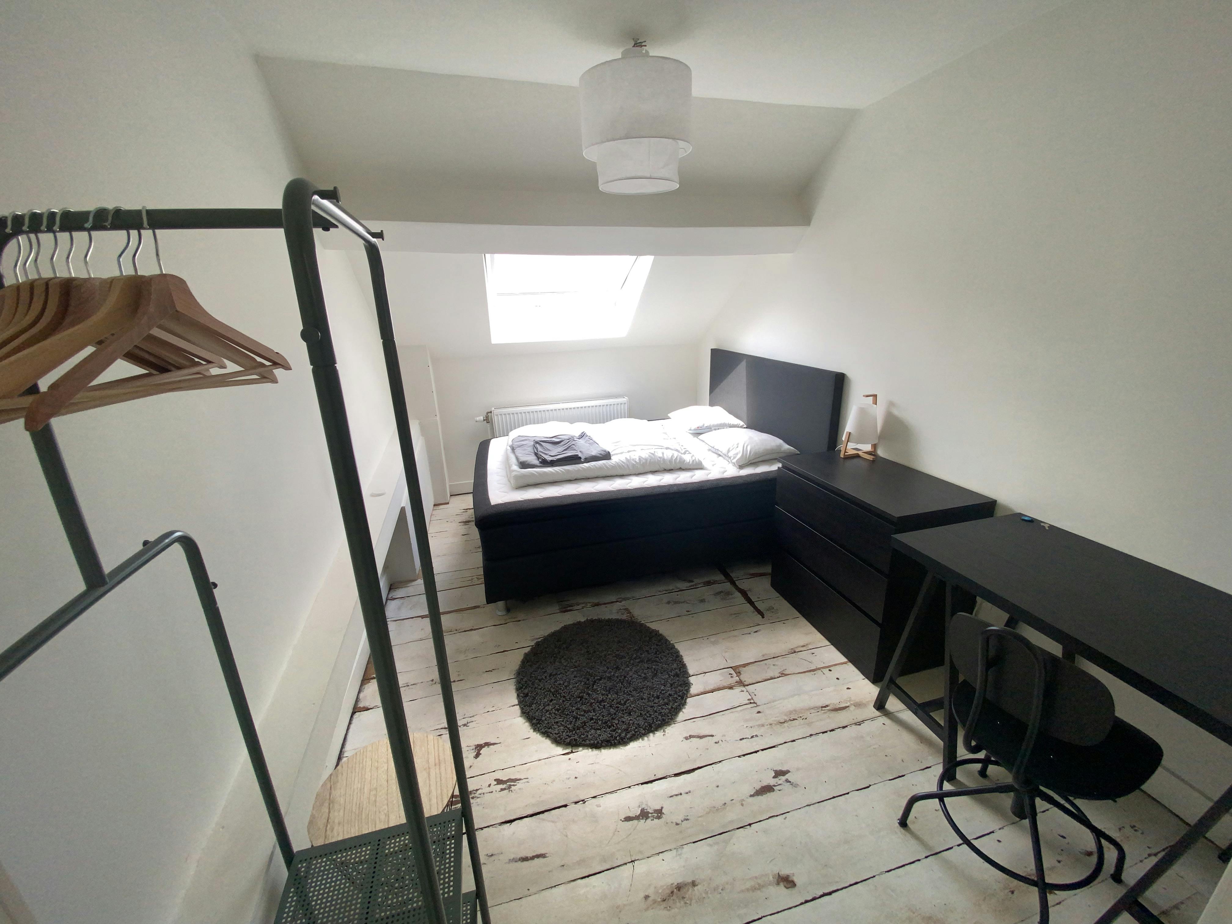 Private room in Rue du Berceau, Brussels (1711048) room image 1